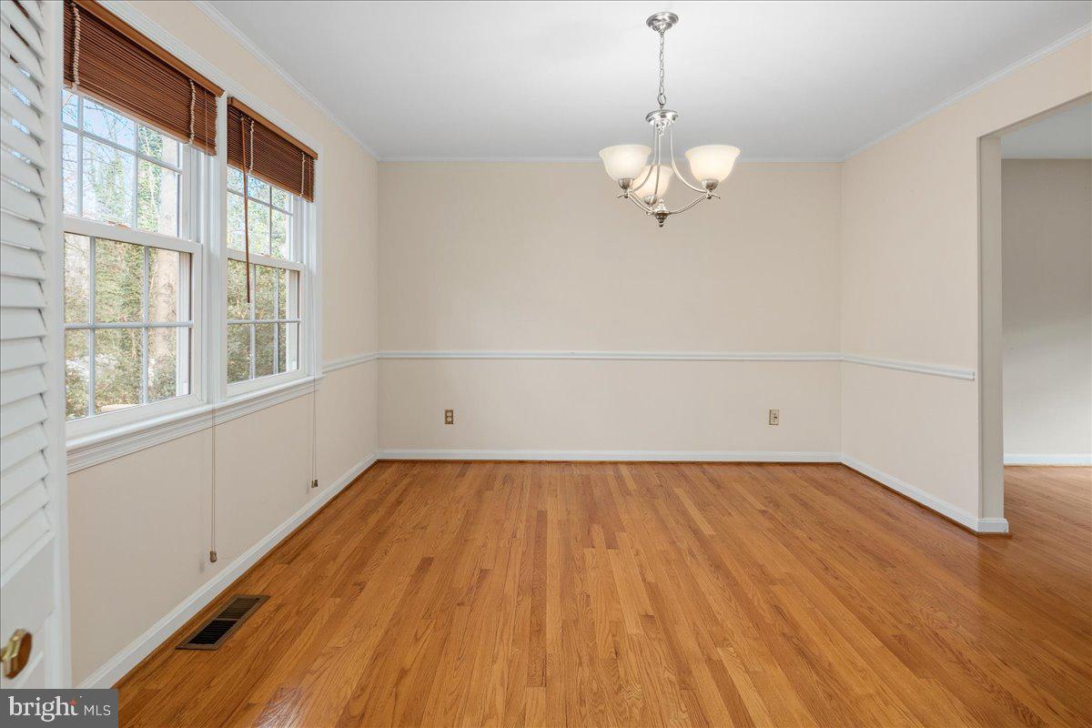 4302 ADRIENNE DR, ALEXANDRIA, Virginia 22309, 4 Bedrooms Bedrooms, ,2 BathroomsBathrooms,Residential,For sale,4302 ADRIENNE DR,VAFX2281832 MLS # VAFX2281832 4302 ADRIENNE DR, ALEXANDRIA, Virginia 22309, 4 Bedrooms Bedrooms, ,2 BathroomsBathrooms,Residential,For sale,4302 ADRIENNE DR,VAFX2281832 MLS # VAFX2281832