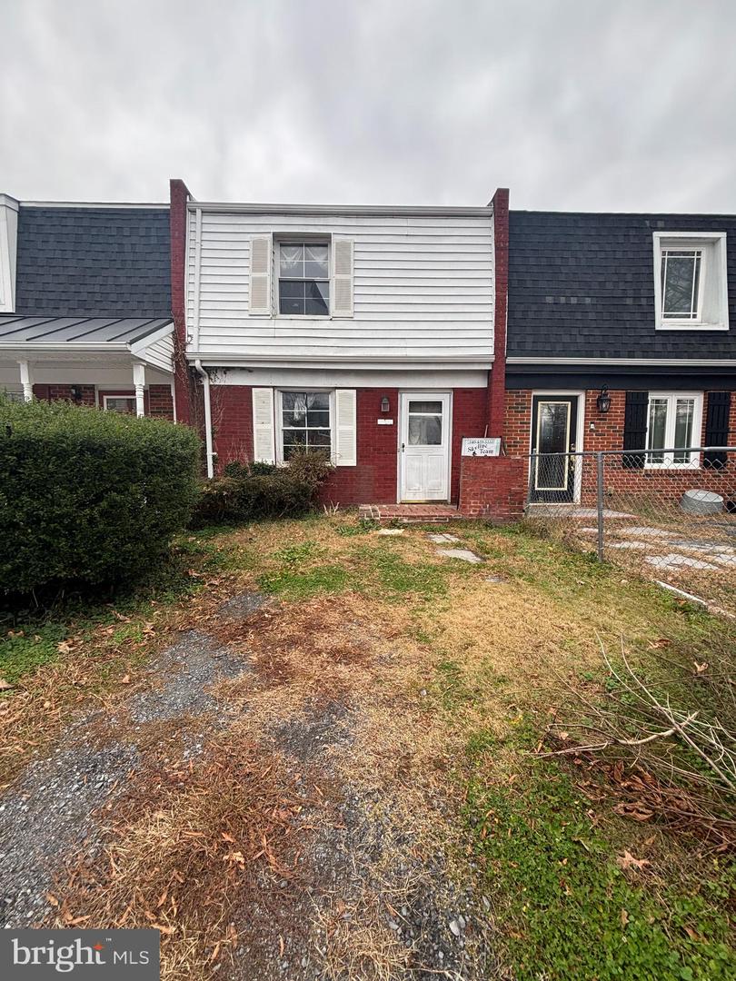 635 W 11TH, FRONT ROYAL, Virginia 22630, 2 Bedrooms Bedrooms, ,1 BathroomBathrooms,Residential,For sale,635 W 11TH,VAWR2012930 MLS # VAWR2012930 635 W 11TH, FRONT ROYAL, Virginia 22630, 2 Bedrooms Bedrooms, ,1 BathroomBathrooms,Residential,For sale,635 W 11TH,VAWR2012930 MLS # VAWR2012930