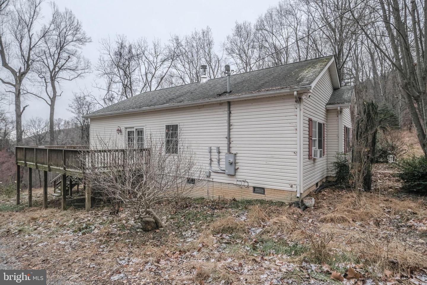 1195 SHANGRI LA RD, BENTONVILLE, Virginia 22610, 3 Bedrooms Bedrooms, ,2 BathroomsBathrooms,Residential,For sale,1195 SHANGRI LA RD,VAWR2012932 MLS # VAWR2012932 1195 SHANGRI LA RD, BENTONVILLE, Virginia 22610, 3 Bedrooms Bedrooms, ,2 BathroomsBathrooms,Residential,For sale,1195 SHANGRI LA RD,VAWR2012932 MLS # VAWR2012932