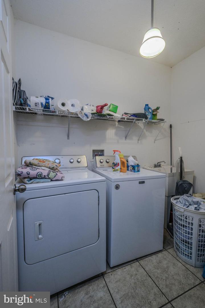 1195 SHANGRI LA RD, BENTONVILLE, Virginia 22610, 3 Bedrooms Bedrooms, ,2 BathroomsBathrooms,Residential,For sale,1195 SHANGRI LA RD,VAWR2012932 MLS # VAWR2012932 1195 SHANGRI LA RD, BENTONVILLE, Virginia 22610, 3 Bedrooms Bedrooms, ,2 BathroomsBathrooms,Residential,For sale,1195 SHANGRI LA RD,VAWR2012932 MLS # VAWR2012932