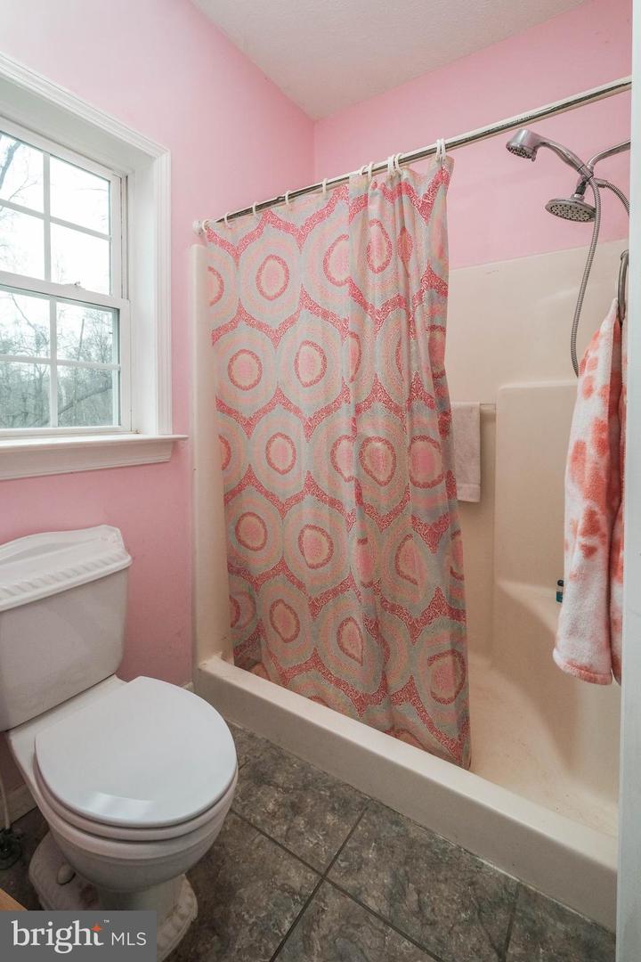 1195 SHANGRI LA RD, BENTONVILLE, Virginia 22610, 3 Bedrooms Bedrooms, ,2 BathroomsBathrooms,Residential,For sale,1195 SHANGRI LA RD,VAWR2012932 MLS # VAWR2012932 1195 SHANGRI LA RD, BENTONVILLE, Virginia 22610, 3 Bedrooms Bedrooms, ,2 BathroomsBathrooms,Residential,For sale,1195 SHANGRI LA RD,VAWR2012932 MLS # VAWR2012932