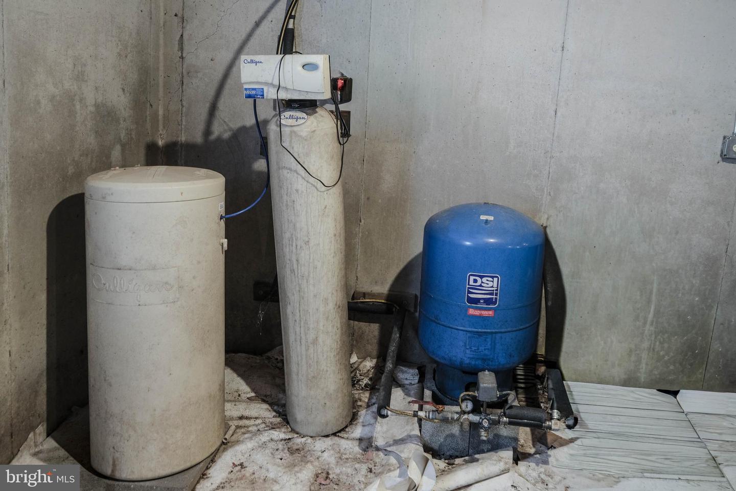 1195 SHANGRI LA RD, BENTONVILLE, Virginia 22610, 3 Bedrooms Bedrooms, ,2 BathroomsBathrooms,Residential,For sale,1195 SHANGRI LA RD,VAWR2012932 MLS # VAWR2012932 1195 SHANGRI LA RD, BENTONVILLE, Virginia 22610, 3 Bedrooms Bedrooms, ,2 BathroomsBathrooms,Residential,For sale,1195 SHANGRI LA RD,VAWR2012932 MLS # VAWR2012932