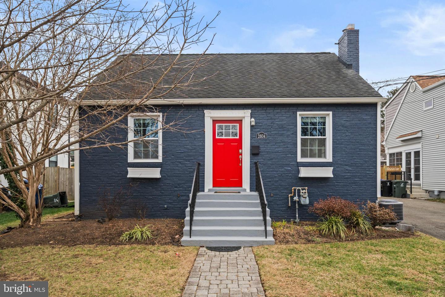 2604 1ST ST S, ARLINGTON, Virginia 22204, 4 Bedrooms Bedrooms, 10 Rooms Rooms,3 BathroomsBathrooms,Residential,For sale,2604 1ST ST S,VAAR2066698 MLS # VAAR2066698 2604 1ST ST S, ARLINGTON, Virginia 22204, 4 Bedrooms Bedrooms, 10 Rooms Rooms,3 BathroomsBathrooms,Residential,For sale,2604 1ST ST S,VAAR2066698 MLS # VAAR2066698