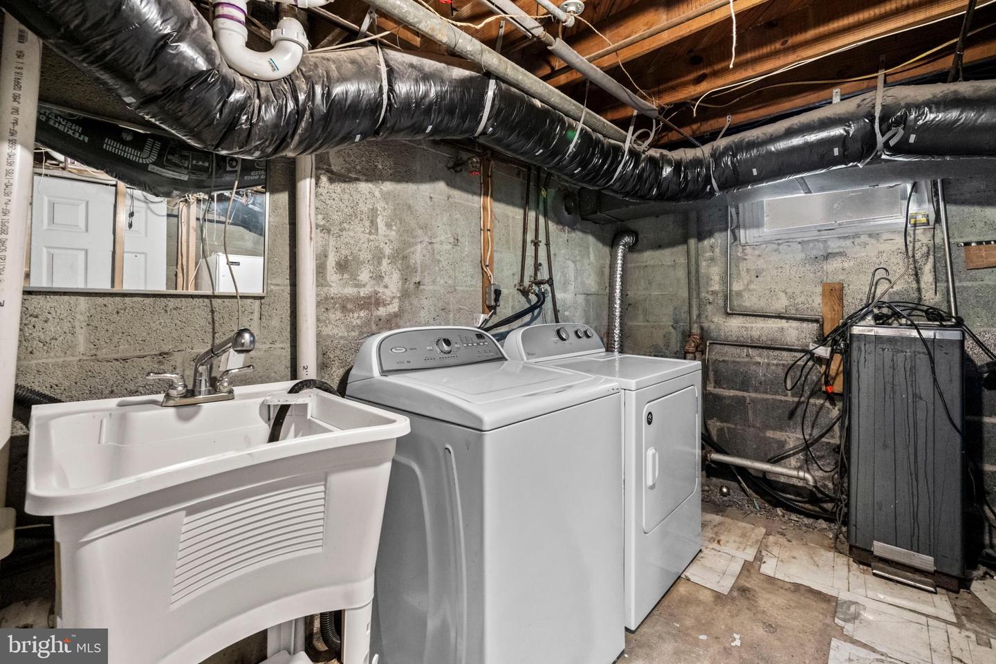 2604 1ST ST S, ARLINGTON, Virginia 22204, 4 Bedrooms Bedrooms, 10 Rooms Rooms,3 BathroomsBathrooms,Residential,For sale,2604 1ST ST S,VAAR2066698 MLS # VAAR2066698 2604 1ST ST S, ARLINGTON, Virginia 22204, 4 Bedrooms Bedrooms, 10 Rooms Rooms,3 BathroomsBathrooms,Residential,For sale,2604 1ST ST S,VAAR2066698 MLS # VAAR2066698