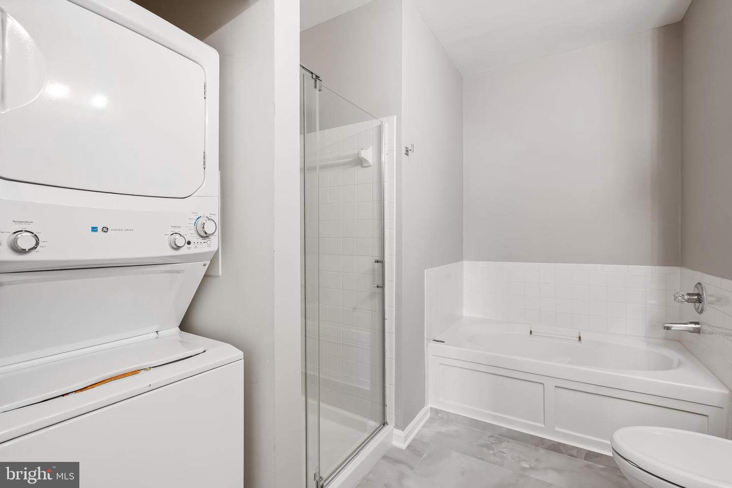 2700 BELLFOREST CT #210, VIENNA, Virginia 22180, 2 Bedrooms Bedrooms, ,1 BathroomBathrooms,Residential,For sale,2700 BELLFOREST CT #210,VAFX2281916 MLS # VAFX2281916 2700 BELLFOREST CT #210, VIENNA, Virginia 22180, 2 Bedrooms Bedrooms, ,1 BathroomBathrooms,Residential,For sale,2700 BELLFOREST CT #210,VAFX2281916 MLS # VAFX2281916