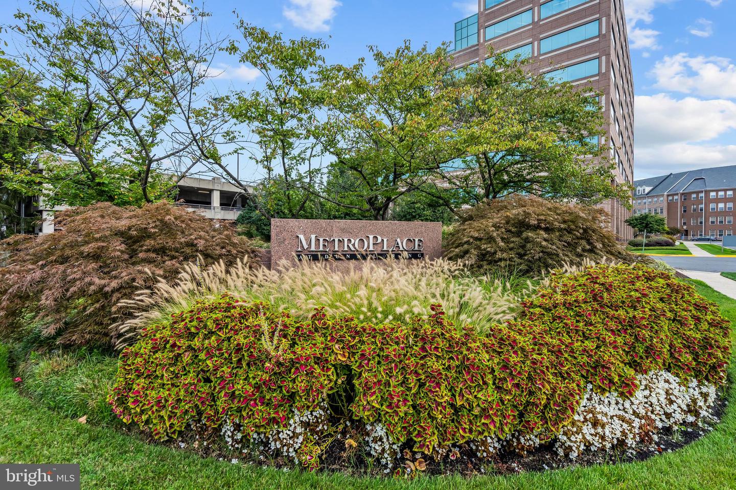 2711 BELLFOREST CT #109, VIENNA, Virginia 22180, 2 Bedrooms Bedrooms, ,1 BathroomBathrooms,Residential,For sale,2711 BELLFOREST CT #109,VAFX2281918 MLS # VAFX2281918 2711 BELLFOREST CT #109, VIENNA, Virginia 22180, 2 Bedrooms Bedrooms, ,1 BathroomBathrooms,Residential,For sale,2711 BELLFOREST CT #109,VAFX2281918 MLS # VAFX2281918