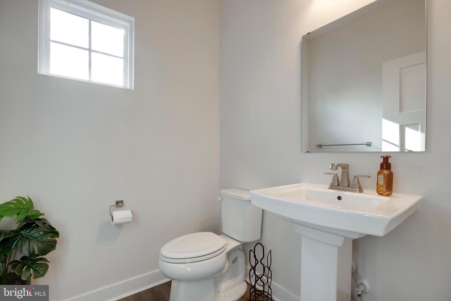 5959 QUARTER PL, WARRENTON, Virginia 20187, 4 Bedrooms Bedrooms, ,4 BathroomsBathrooms,Residential,For sale,5959 QUARTER PL,VAFQ2019868 MLS # VAFQ2019868 5959 QUARTER PL, WARRENTON, Virginia 20187, 4 Bedrooms Bedrooms, ,4 BathroomsBathrooms,Residential,For sale,5959 QUARTER PL,VAFQ2019868 MLS # VAFQ2019868