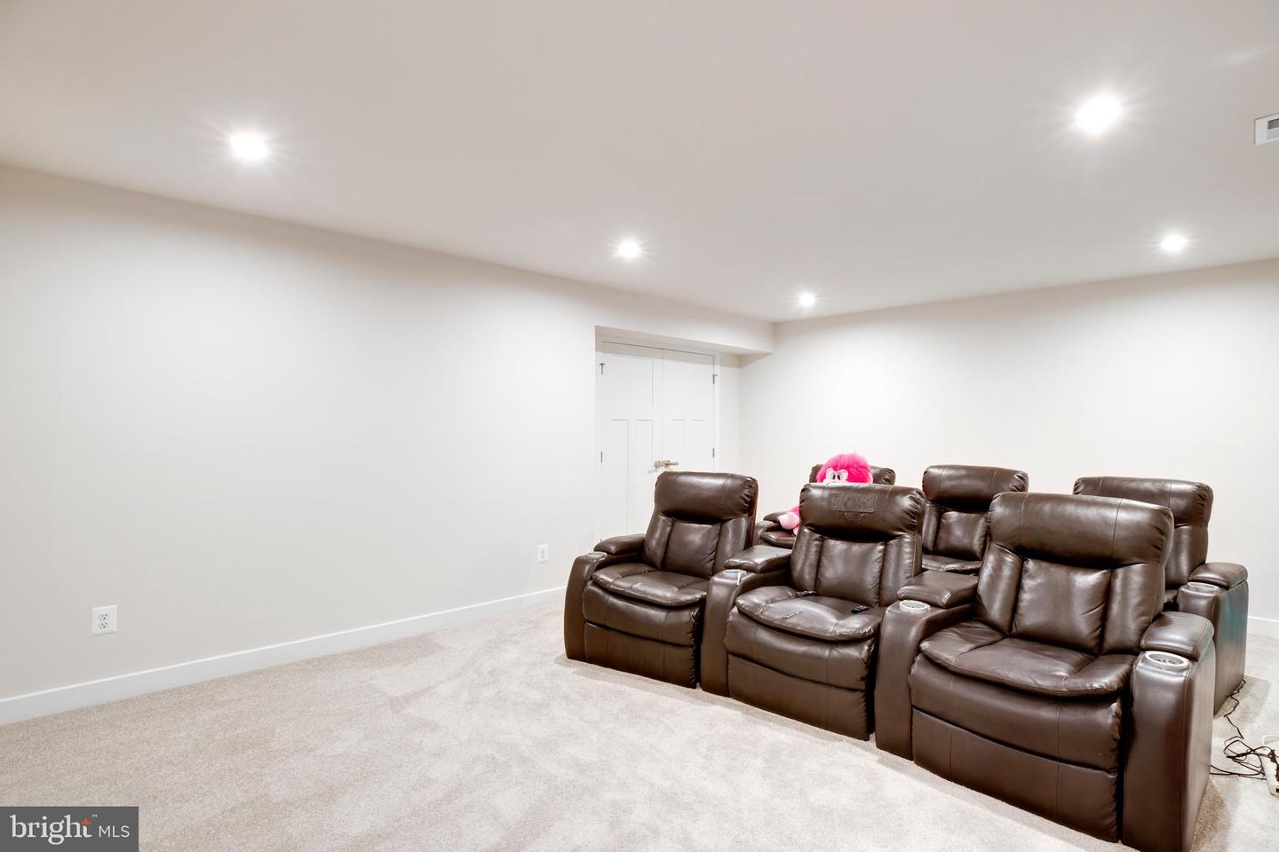 5959 QUARTER PL, WARRENTON, Virginia 20187, 4 Bedrooms Bedrooms, ,4 BathroomsBathrooms,Residential,For sale,5959 QUARTER PL,VAFQ2019868 MLS # VAFQ2019868 5959 QUARTER PL, WARRENTON, Virginia 20187, 4 Bedrooms Bedrooms, ,4 BathroomsBathrooms,Residential,For sale,5959 QUARTER PL,VAFQ2019868 MLS # VAFQ2019868