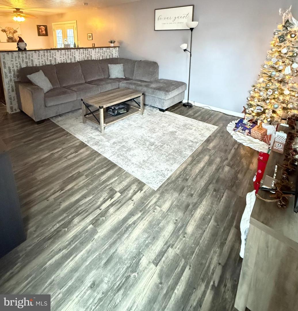 291 BORUM ST, STRASBURG, Virginia 22657, 3 Bedrooms Bedrooms, 5 Rooms Rooms,2 BathroomsBathrooms,Residential,For sale,291 BORUM ST,VASH2013166 MLS # VASH2013166 291 BORUM ST, STRASBURG, Virginia 22657, 3 Bedrooms Bedrooms, 5 Rooms Rooms,2 BathroomsBathrooms,Residential,For sale,291 BORUM ST,VASH2013166 MLS # VASH2013166