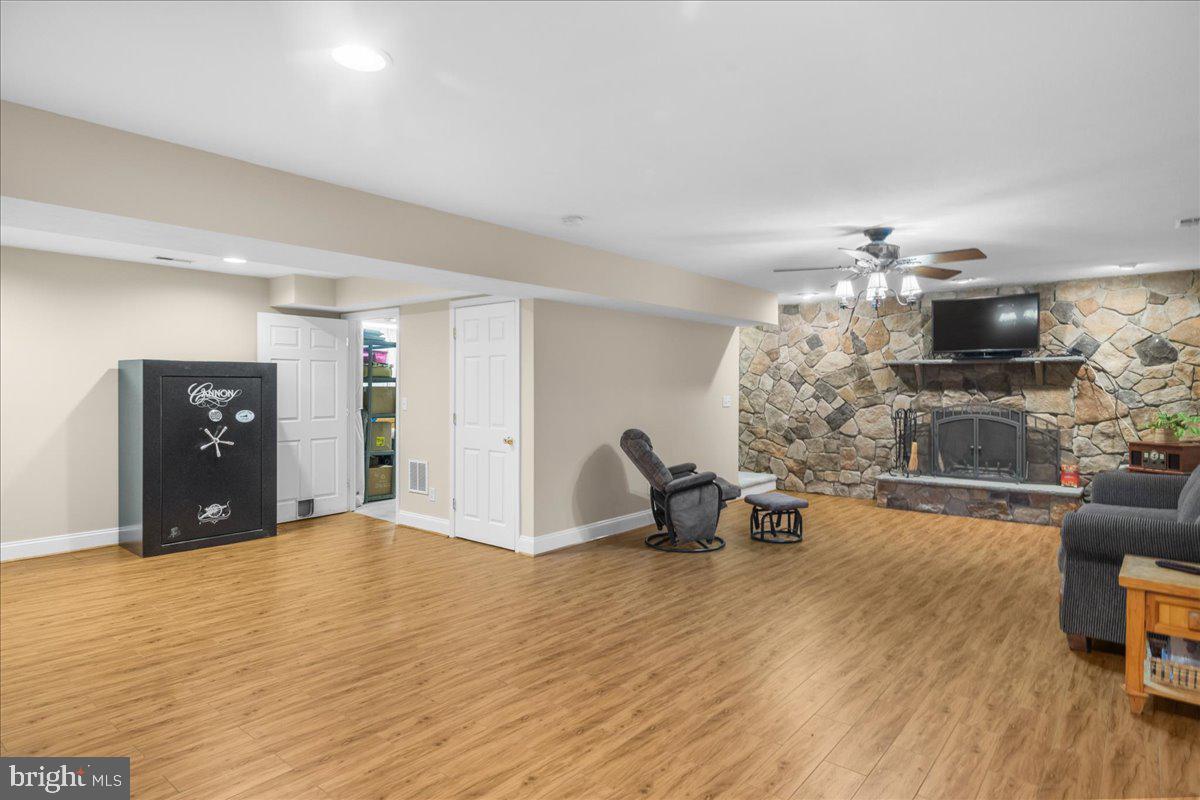 2981 OLD WINCHESTER RD, BOYCE, Virginia 22620, 3 Bedrooms Bedrooms, 14 Rooms Rooms,3 BathroomsBathrooms,Residential,For sale,2981 OLD WINCHESTER RD,VACL2006268 MLS # VACL2006268 2981 OLD WINCHESTER RD, BOYCE, Virginia 22620, 3 Bedrooms Bedrooms, 14 Rooms Rooms,3 BathroomsBathrooms,Residential,For sale,2981 OLD WINCHESTER RD,VACL2006268 MLS # VACL2006268