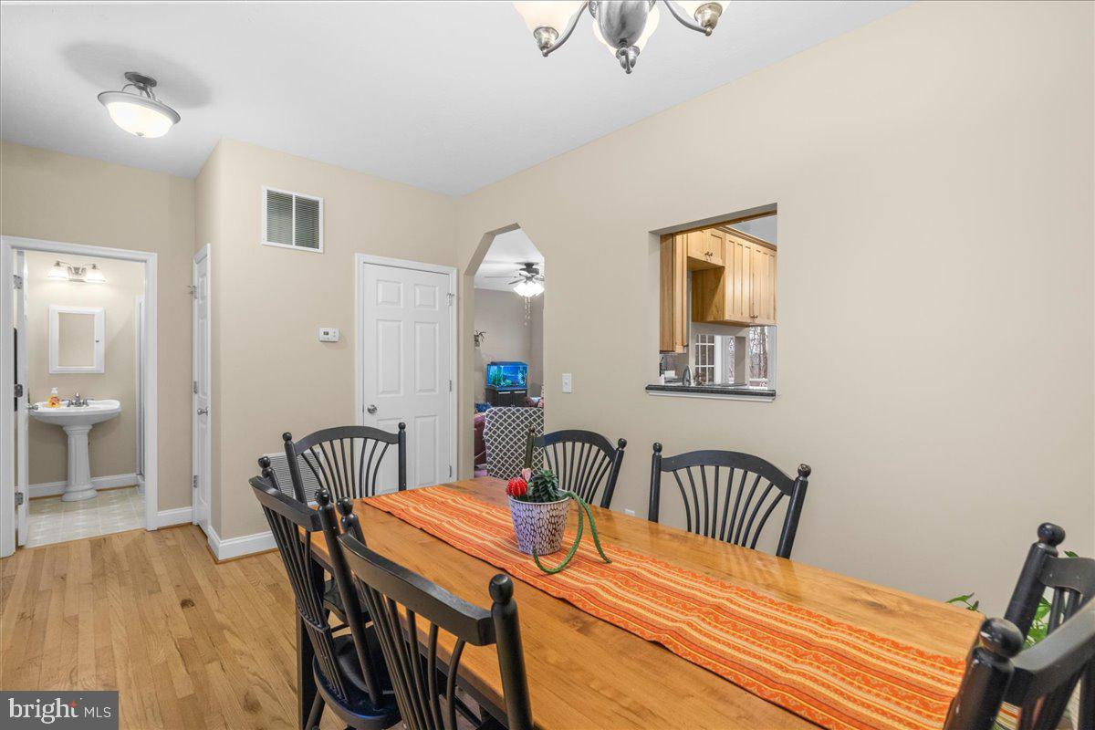 2981 OLD WINCHESTER RD, BOYCE, Virginia 22620, 3 Bedrooms Bedrooms, 14 Rooms Rooms,3 BathroomsBathrooms,Residential,For sale,2981 OLD WINCHESTER RD,VACL2006268 MLS # VACL2006268 2981 OLD WINCHESTER RD, BOYCE, Virginia 22620, 3 Bedrooms Bedrooms, 14 Rooms Rooms,3 BathroomsBathrooms,Residential,For sale,2981 OLD WINCHESTER RD,VACL2006268 MLS # VACL2006268