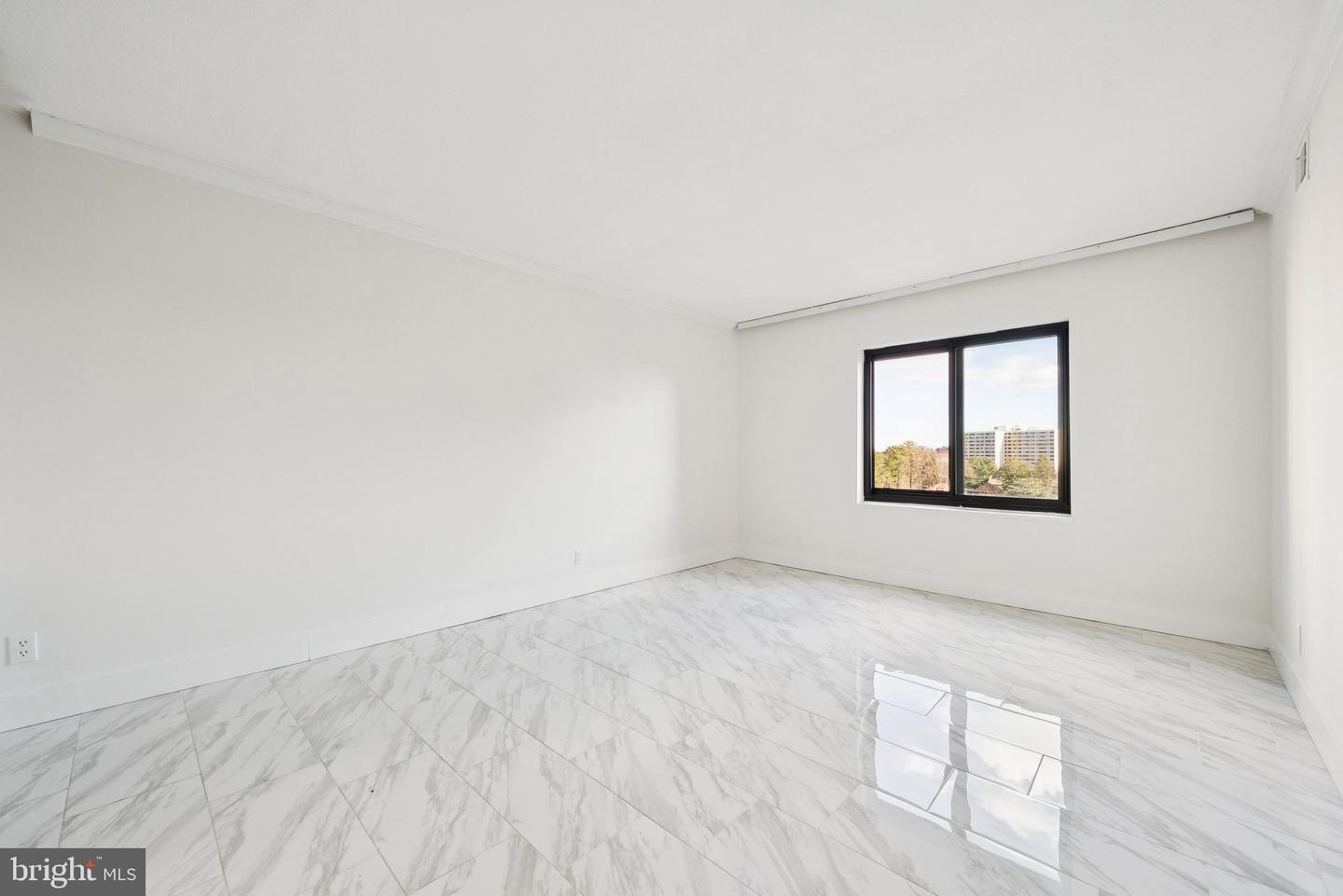 307 YOAKUM PKWY #519, ALEXANDRIA, Virginia 22304, 2 Bedrooms Bedrooms, ,2 BathroomsBathrooms,Residential,For sale,307 YOAKUM PKWY #519,VAAX2052302 MLS # VAAX2052302 307 YOAKUM PKWY #519, ALEXANDRIA, Virginia 22304, 2 Bedrooms Bedrooms, ,2 BathroomsBathrooms,Residential,For sale,307 YOAKUM PKWY #519,VAAX2052302 MLS # VAAX2052302