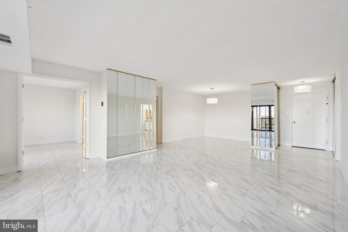 307 YOAKUM PKWY #519, ALEXANDRIA, Virginia 22304, 2 Bedrooms Bedrooms, ,2 BathroomsBathrooms,Residential,For sale,307 YOAKUM PKWY #519,VAAX2052302 MLS # VAAX2052302 307 YOAKUM PKWY #519, ALEXANDRIA, Virginia 22304, 2 Bedrooms Bedrooms, ,2 BathroomsBathrooms,Residential,For sale,307 YOAKUM PKWY #519,VAAX2052302 MLS # VAAX2052302