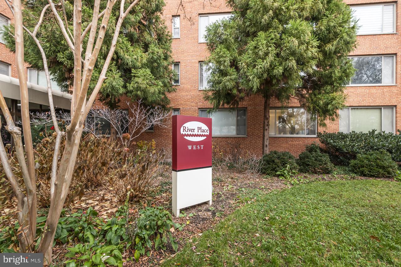 1111 ARLINGTON BLVD #318, ARLINGTON, Virginia 22209, 1 Bedroom Bedrooms, ,1 BathroomBathrooms,Residential,For sale,1111 ARLINGTON BLVD #318,VAAR2066764 MLS # VAAR2066764 1111 ARLINGTON BLVD #318, ARLINGTON, Virginia 22209, 1 Bedroom Bedrooms, ,1 BathroomBathrooms,Residential,For sale,1111 ARLINGTON BLVD #318,VAAR2066764 MLS # VAAR2066764