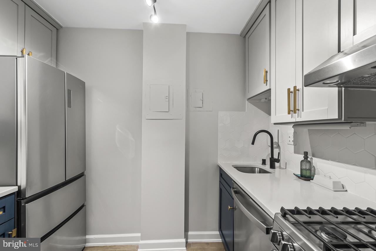 1111 ARLINGTON BLVD #318, ARLINGTON, Virginia 22209, 1 Bedroom Bedrooms, ,1 BathroomBathrooms,Residential,For sale,1111 ARLINGTON BLVD #318,VAAR2066764 MLS # VAAR2066764 1111 ARLINGTON BLVD #318, ARLINGTON, Virginia 22209, 1 Bedroom Bedrooms, ,1 BathroomBathrooms,Residential,For sale,1111 ARLINGTON BLVD #318,VAAR2066764 MLS # VAAR2066764