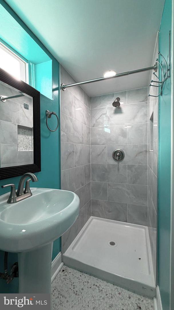 2258 ARLINGTON TER, ALEXANDRIA, Virginia 22303, 4 Bedrooms Bedrooms, ,3 BathroomsBathrooms,Residential,For sale,2258 ARLINGTON TER,VAFX2282084 MLS # VAFX2282084 2258 ARLINGTON TER, ALEXANDRIA, Virginia 22303, 4 Bedrooms Bedrooms, ,3 BathroomsBathrooms,Residential,For sale,2258 ARLINGTON TER,VAFX2282084 MLS # VAFX2282084