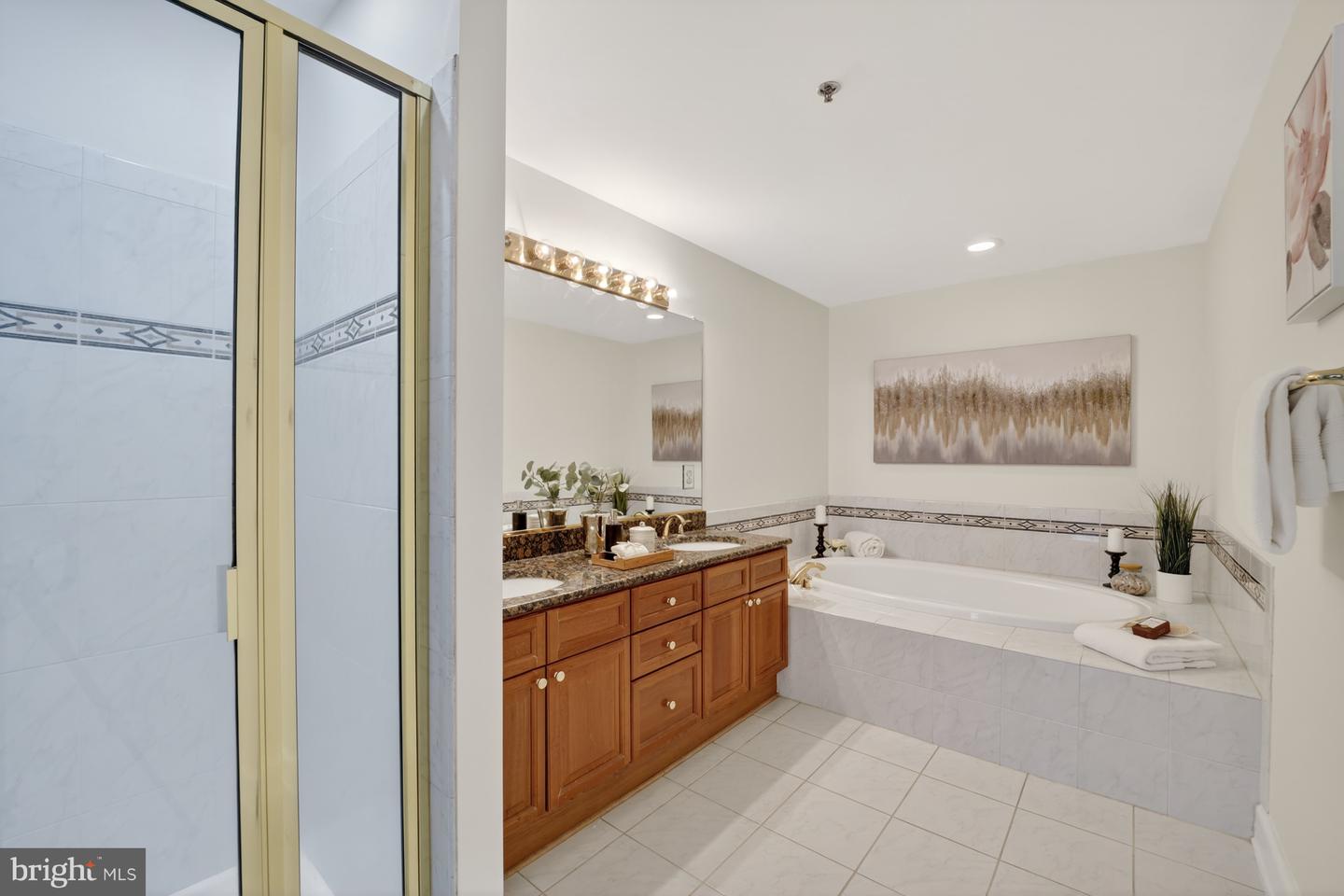 1555 N COLONIAL TER #601, ARLINGTON, Virginia 22209, 2 Bedrooms Bedrooms, ,2 BathroomsBathrooms,Residential,For sale,1555 N COLONIAL TER #601,VAAR2066786 MLS # VAAR2066786 1555 N COLONIAL TER #601, ARLINGTON, Virginia 22209, 2 Bedrooms Bedrooms, ,2 BathroomsBathrooms,Residential,For sale,1555 N COLONIAL TER #601,VAAR2066786 MLS # VAAR2066786