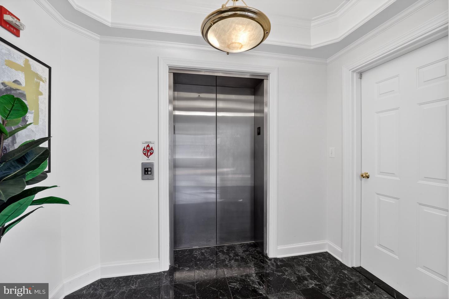 1555 N COLONIAL TER #601, ARLINGTON, Virginia 22209, 2 Bedrooms Bedrooms, ,2 BathroomsBathrooms,Residential,For sale,1555 N COLONIAL TER #601,VAAR2066786 MLS # VAAR2066786 1555 N COLONIAL TER #601, ARLINGTON, Virginia 22209, 2 Bedrooms Bedrooms, ,2 BathroomsBathrooms,Residential,For sale,1555 N COLONIAL TER #601,VAAR2066786 MLS # VAAR2066786