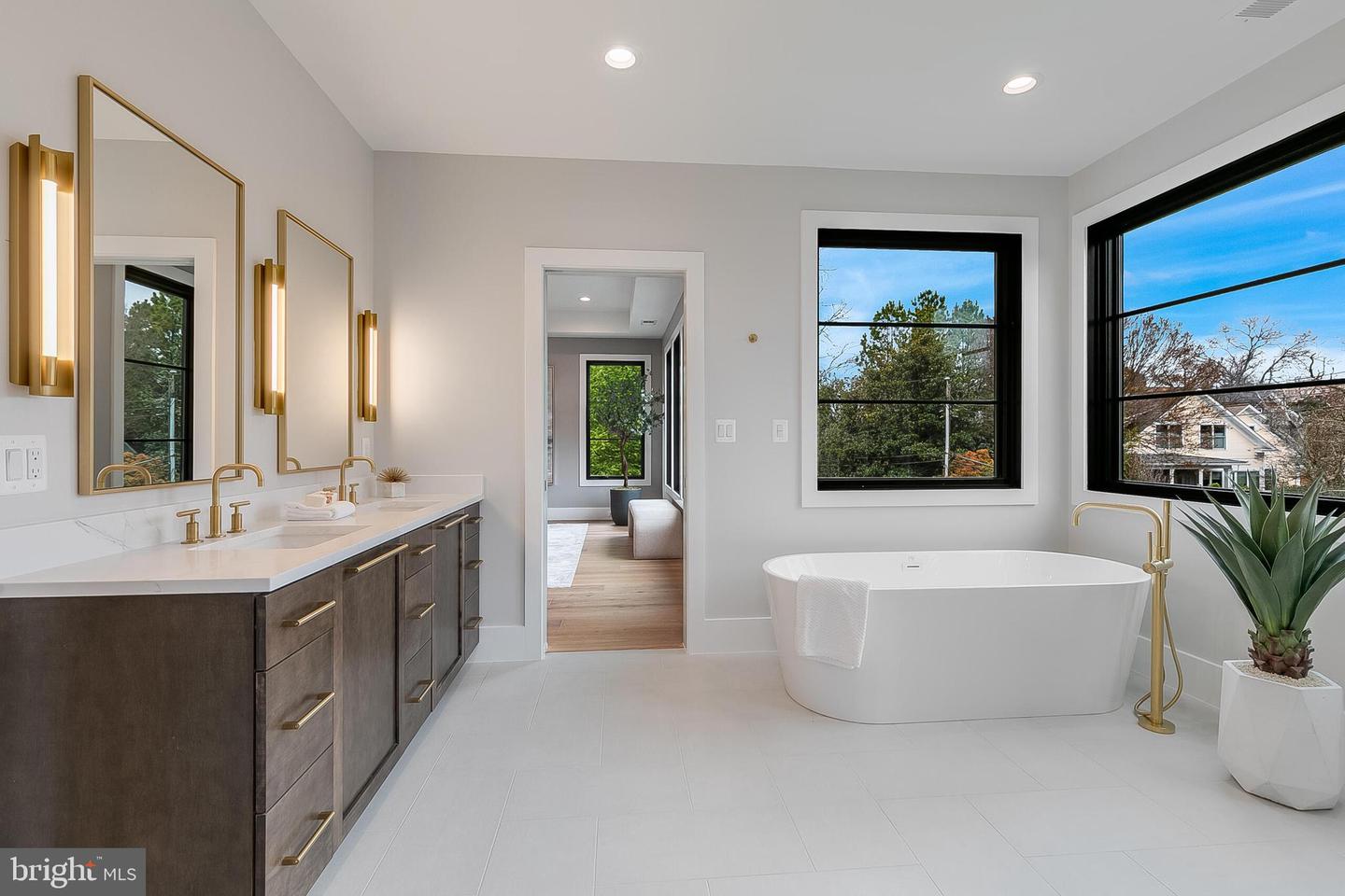 809 N KENMORE ST, ARLINGTON, Virginia 22201, 6 Bedrooms Bedrooms, ,6 BathroomsBathrooms,Residential,For sale,809 N KENMORE ST,VAAR2066792 MLS # VAAR2066792 809 N KENMORE ST, ARLINGTON, Virginia 22201, 6 Bedrooms Bedrooms, ,6 BathroomsBathrooms,Residential,For sale,809 N KENMORE ST,VAAR2066792 MLS # VAAR2066792