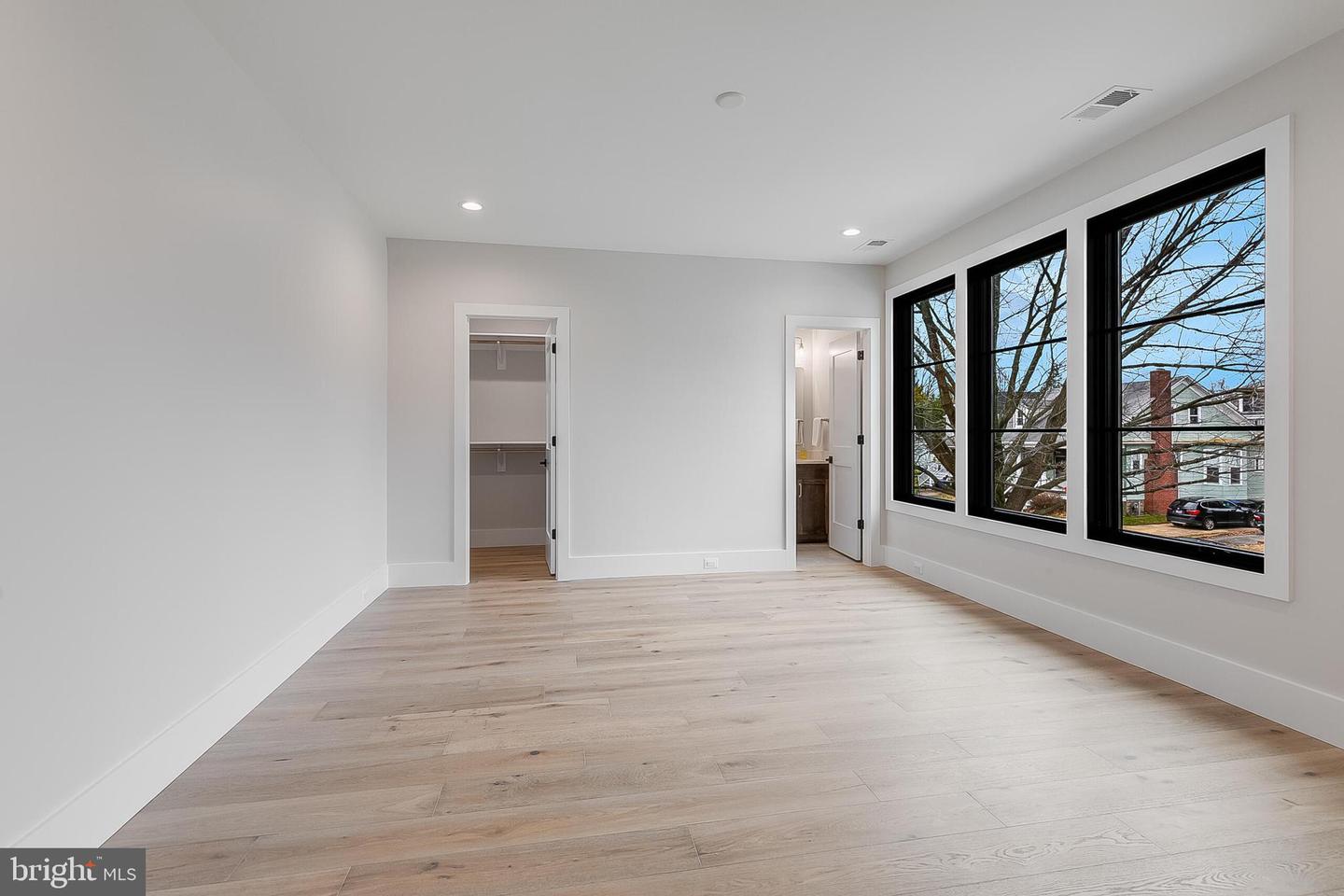 809 N KENMORE ST, ARLINGTON, Virginia 22201, 6 Bedrooms Bedrooms, ,6 BathroomsBathrooms,Residential,For sale,809 N KENMORE ST,VAAR2066792 MLS # VAAR2066792 809 N KENMORE ST, ARLINGTON, Virginia 22201, 6 Bedrooms Bedrooms, ,6 BathroomsBathrooms,Residential,For sale,809 N KENMORE ST,VAAR2066792 MLS # VAAR2066792