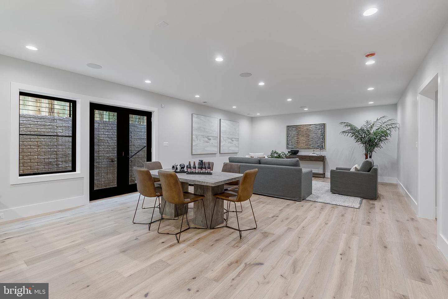 809 N KENMORE ST, ARLINGTON, Virginia 22201, 6 Bedrooms Bedrooms, ,6 BathroomsBathrooms,Residential,For sale,809 N KENMORE ST,VAAR2066792 MLS # VAAR2066792 809 N KENMORE ST, ARLINGTON, Virginia 22201, 6 Bedrooms Bedrooms, ,6 BathroomsBathrooms,Residential,For sale,809 N KENMORE ST,VAAR2066792 MLS # VAAR2066792