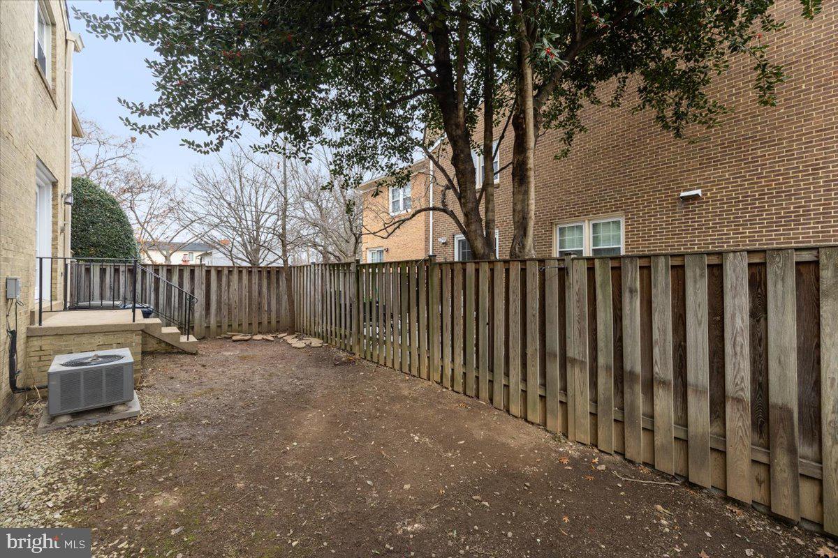 2694 CENTENNIAL CT #54, ALEXANDRIA, Virginia 22311, 3 Bedrooms Bedrooms, ,3 BathroomsBathrooms,Residential,For sale,2694 CENTENNIAL CT #54,VAAX2052332 MLS # VAAX2052332 2694 CENTENNIAL CT #54, ALEXANDRIA, Virginia 22311, 3 Bedrooms Bedrooms, ,3 BathroomsBathrooms,Residential,For sale,2694 CENTENNIAL CT #54,VAAX2052332 MLS # VAAX2052332