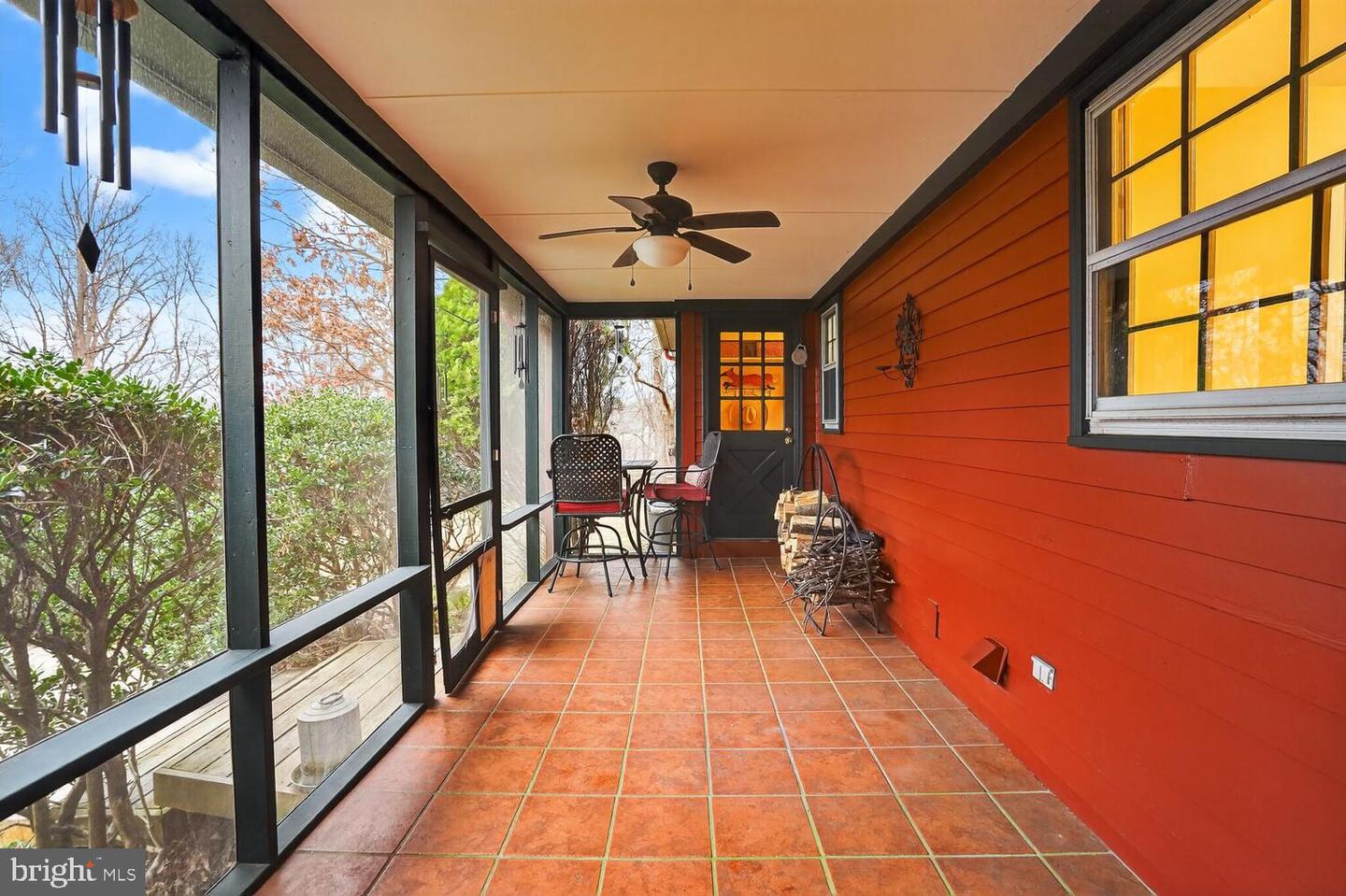 6195 LERNER LN, BROAD RUN, Virginia 20137, 4 Bedrooms Bedrooms, ,2 BathroomsBathrooms,Residential,For sale,6195 LERNER LN,VAFQ2019888 MLS # VAFQ2019888 6195 LERNER LN, BROAD RUN, Virginia 20137, 4 Bedrooms Bedrooms, ,2 BathroomsBathrooms,Residential,For sale,6195 LERNER LN,VAFQ2019888 MLS # VAFQ2019888