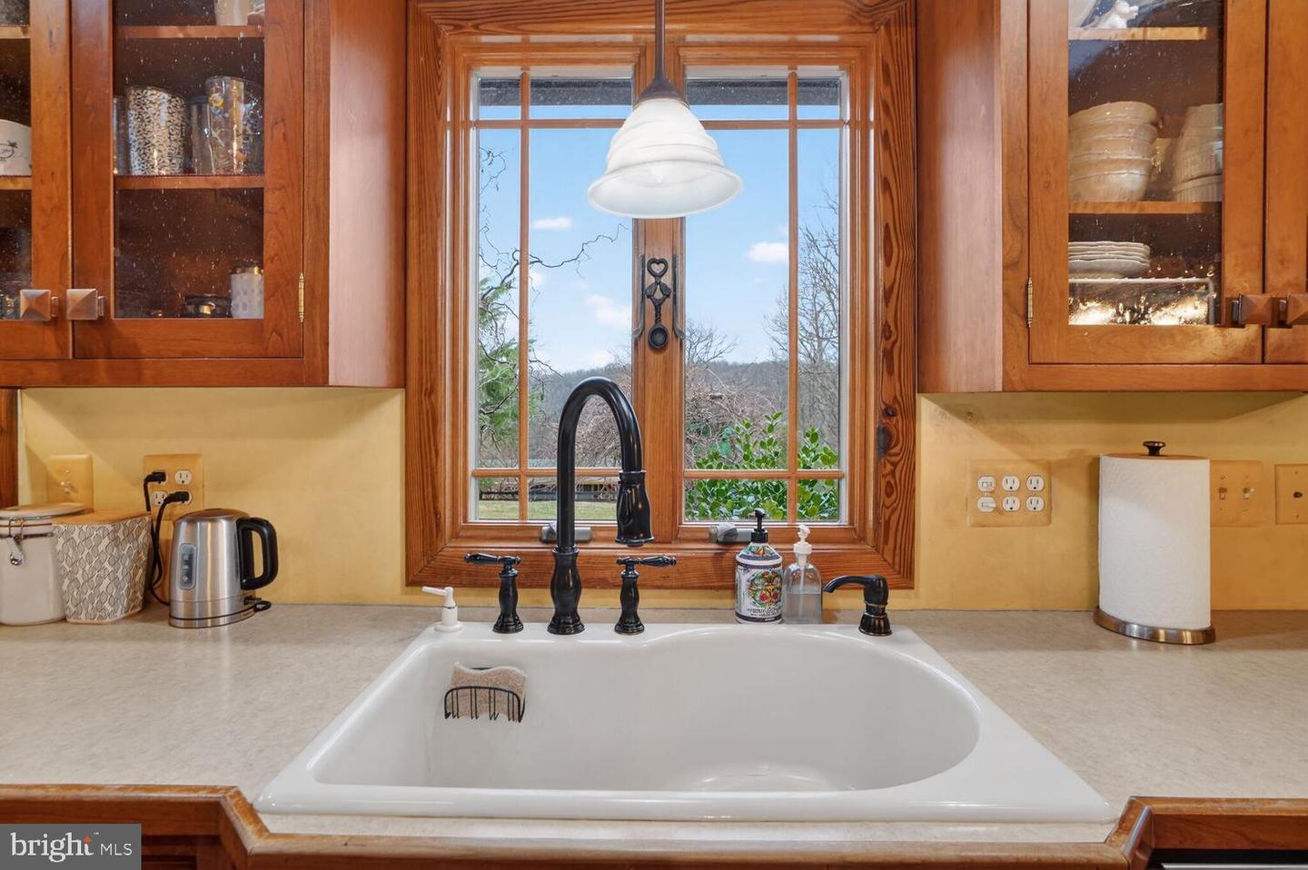 6195 LERNER LN, BROAD RUN, Virginia 20137, 4 Bedrooms Bedrooms, ,2 BathroomsBathrooms,Residential,For sale,6195 LERNER LN,VAFQ2019888 MLS # VAFQ2019888 6195 LERNER LN, BROAD RUN, Virginia 20137, 4 Bedrooms Bedrooms, ,2 BathroomsBathrooms,Residential,For sale,6195 LERNER LN,VAFQ2019888 MLS # VAFQ2019888