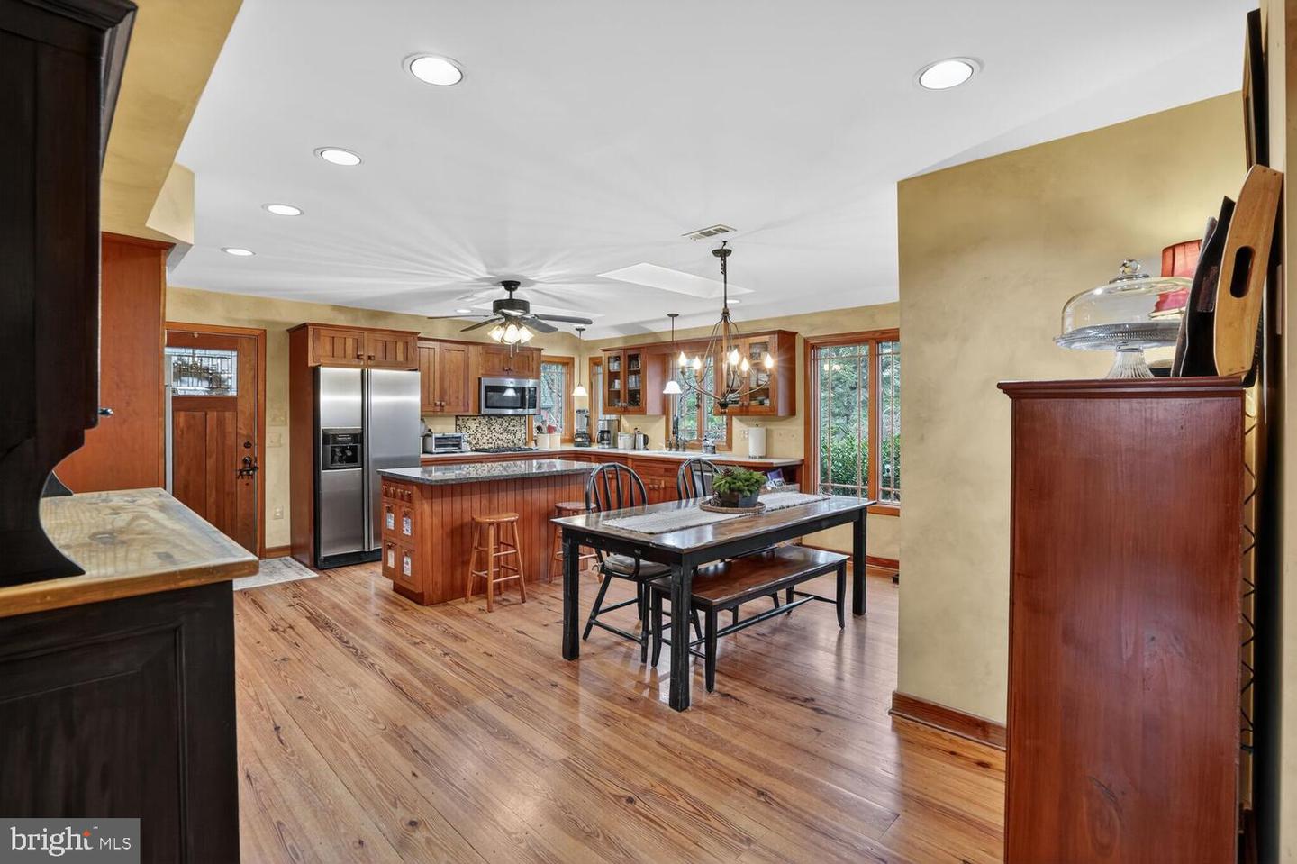 6195 LERNER LN, BROAD RUN, Virginia 20137, 4 Bedrooms Bedrooms, ,2 BathroomsBathrooms,Residential,For sale,6195 LERNER LN,VAFQ2019888 MLS # VAFQ2019888 6195 LERNER LN, BROAD RUN, Virginia 20137, 4 Bedrooms Bedrooms, ,2 BathroomsBathrooms,Residential,For sale,6195 LERNER LN,VAFQ2019888 MLS # VAFQ2019888