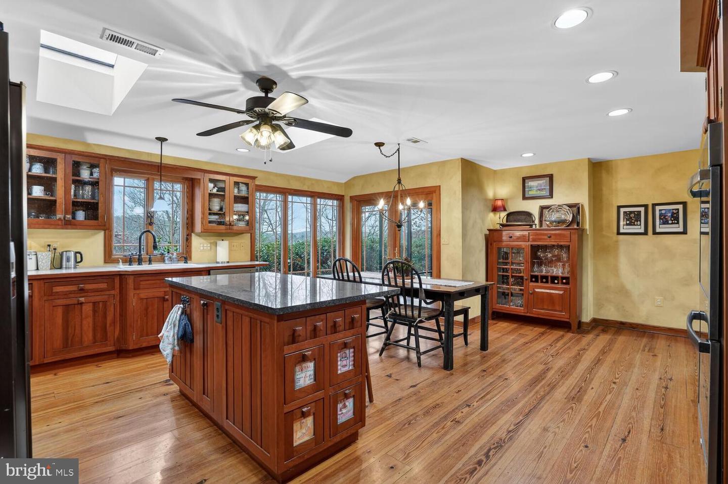 6195 LERNER LN, BROAD RUN, Virginia 20137, 4 Bedrooms Bedrooms, ,2 BathroomsBathrooms,Residential,For sale,6195 LERNER LN,VAFQ2019888 MLS # VAFQ2019888 6195 LERNER LN, BROAD RUN, Virginia 20137, 4 Bedrooms Bedrooms, ,2 BathroomsBathrooms,Residential,For sale,6195 LERNER LN,VAFQ2019888 MLS # VAFQ2019888