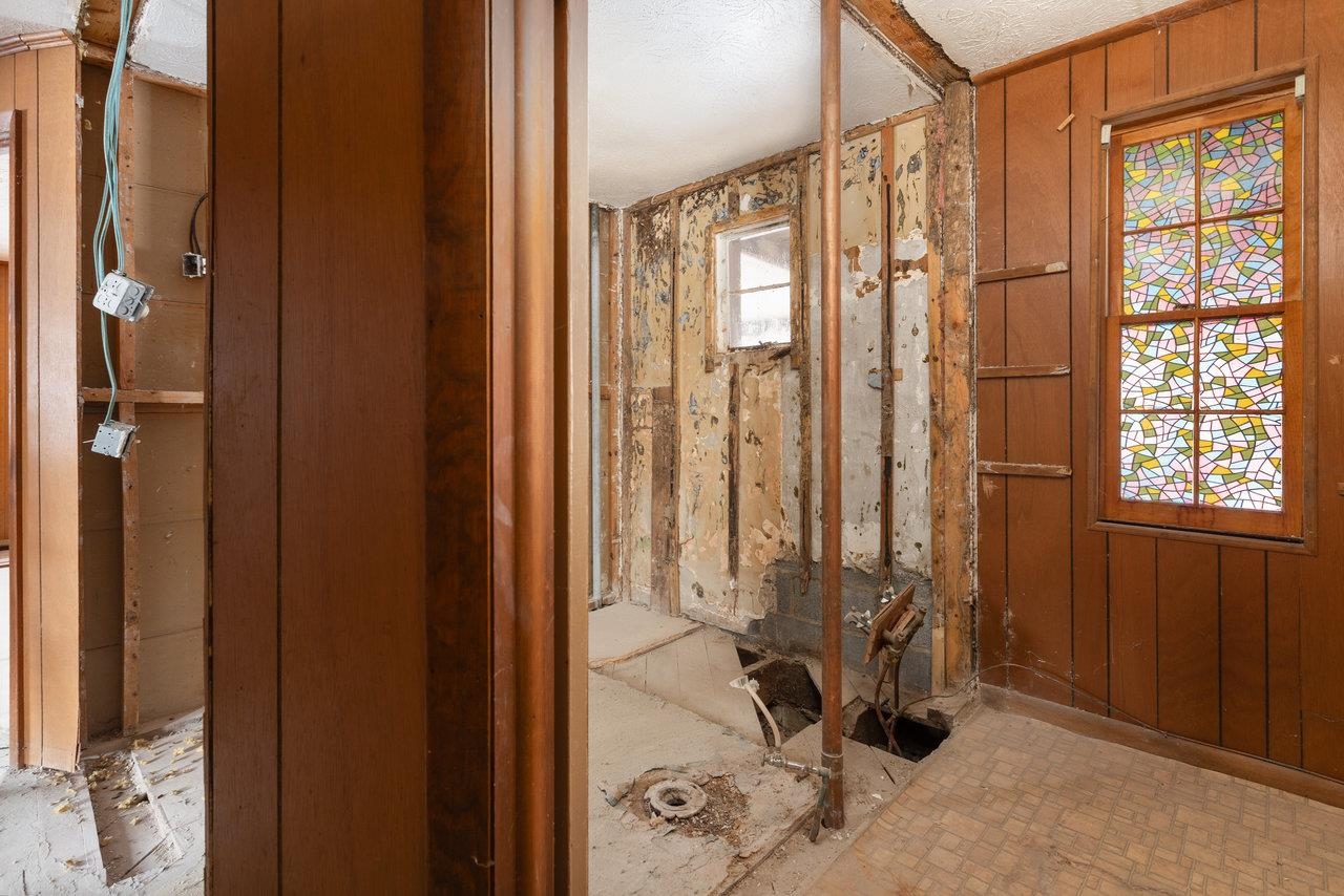 10840 RAWLEY PIKE, HINTON, Virginia 22831, 3 Bedrooms Bedrooms, ,1 BathroomBathrooms,Residential,10840 RAWLEY PIKE,671781 MLS # 671781 10840 RAWLEY PIKE, HINTON, Virginia 22831, 3 Bedrooms Bedrooms, ,1 BathroomBathrooms,Residential,10840 RAWLEY PIKE,671781 MLS # 671781