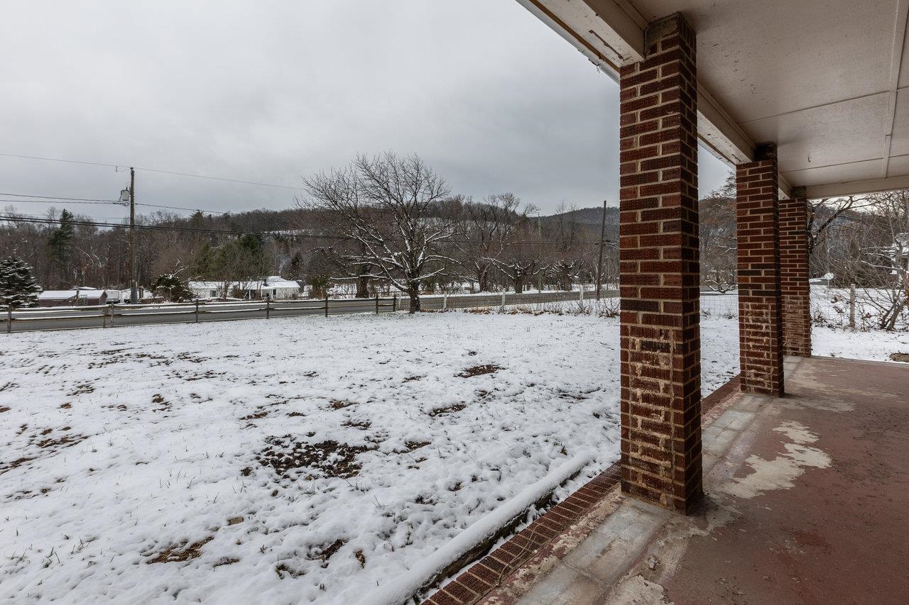10840 RAWLEY PIKE, HINTON, Virginia 22831, 3 Bedrooms Bedrooms, ,1 BathroomBathrooms,Residential,10840 RAWLEY PIKE,671781 MLS # 671781 10840 RAWLEY PIKE, HINTON, Virginia 22831, 3 Bedrooms Bedrooms, ,1 BathroomBathrooms,Residential,10840 RAWLEY PIKE,671781 MLS # 671781