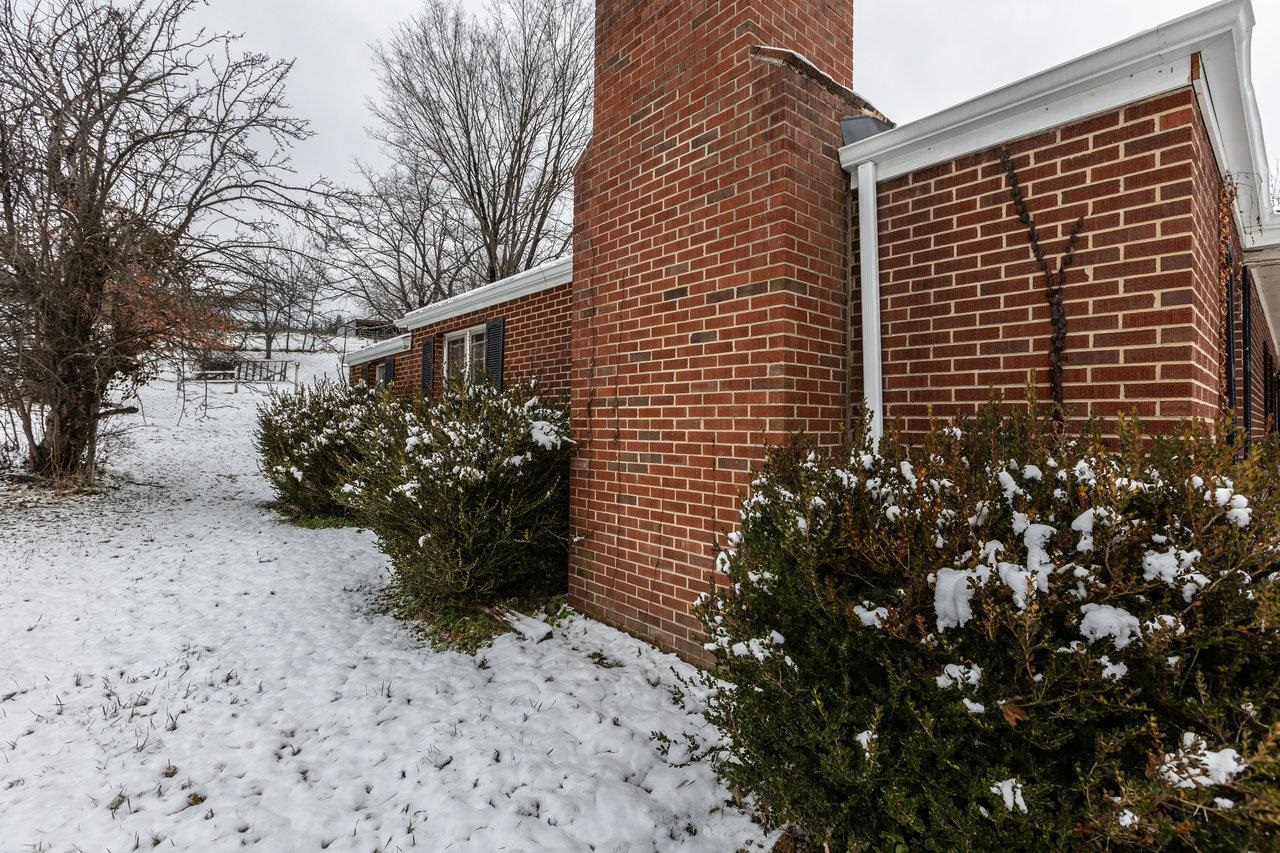 10840 RAWLEY PIKE, HINTON, Virginia 22831, 3 Bedrooms Bedrooms, ,1 BathroomBathrooms,Residential,10840 RAWLEY PIKE,671781 MLS # 671781 10840 RAWLEY PIKE, HINTON, Virginia 22831, 3 Bedrooms Bedrooms, ,1 BathroomBathrooms,Residential,10840 RAWLEY PIKE,671781 MLS # 671781