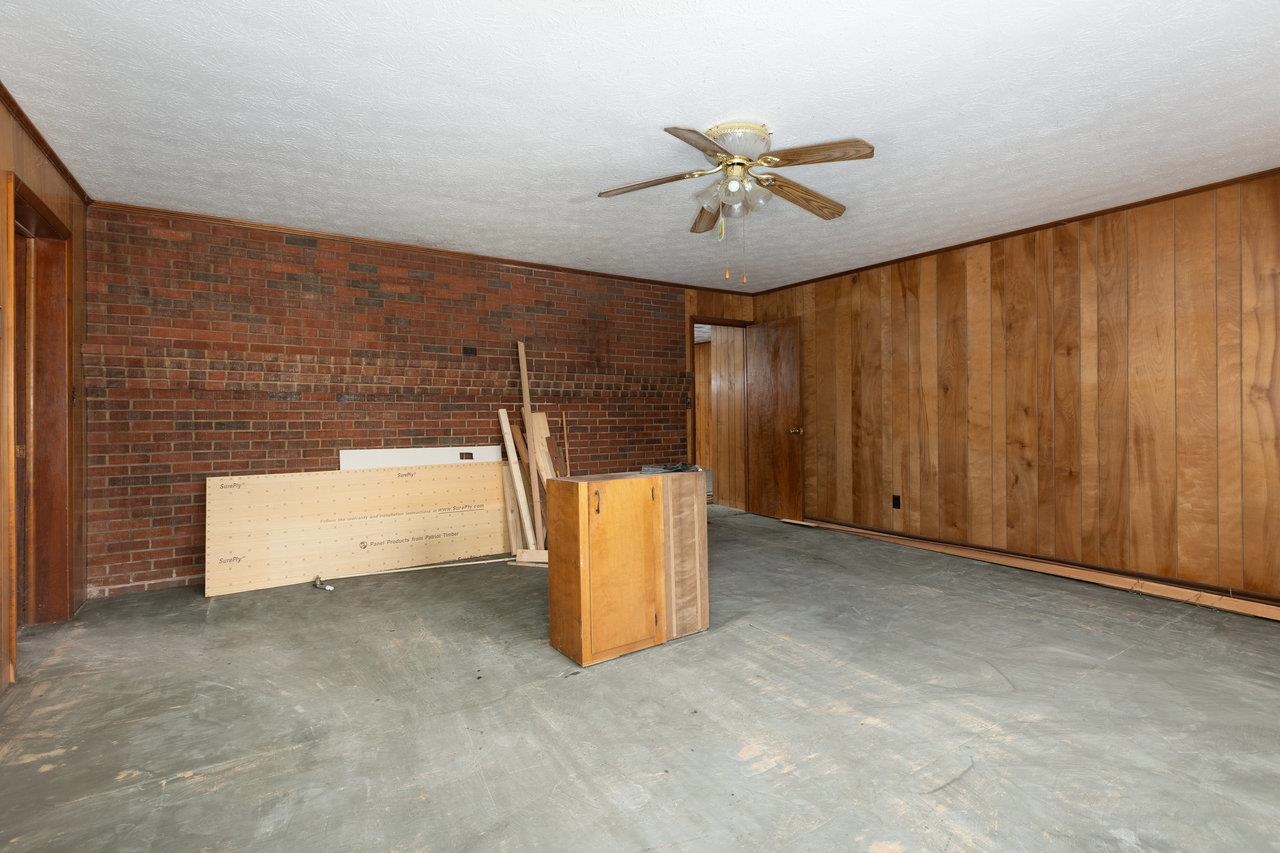 10840 RAWLEY PIKE, HINTON, Virginia 22831, 3 Bedrooms Bedrooms, ,1 BathroomBathrooms,Residential,10840 RAWLEY PIKE,671781 MLS # 671781 10840 RAWLEY PIKE, HINTON, Virginia 22831, 3 Bedrooms Bedrooms, ,1 BathroomBathrooms,Residential,10840 RAWLEY PIKE,671781 MLS # 671781