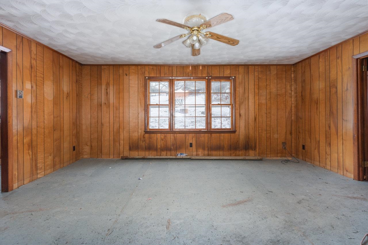 10840 RAWLEY PIKE, HINTON, Virginia 22831, 3 Bedrooms Bedrooms, ,1 BathroomBathrooms,Residential,10840 RAWLEY PIKE,671781 MLS # 671781 10840 RAWLEY PIKE, HINTON, Virginia 22831, 3 Bedrooms Bedrooms, ,1 BathroomBathrooms,Residential,10840 RAWLEY PIKE,671781 MLS # 671781