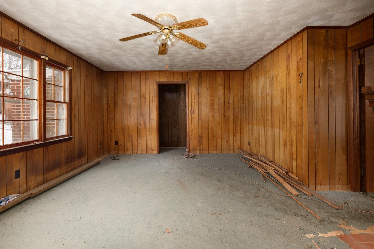 10840 RAWLEY PIKE, HINTON, Virginia 22831, 3 Bedrooms Bedrooms, ,1 BathroomBathrooms,Residential,10840 RAWLEY PIKE,671781 MLS # 671781 10840 RAWLEY PIKE, HINTON, Virginia 22831, 3 Bedrooms Bedrooms, ,1 BathroomBathrooms,Residential,10840 RAWLEY PIKE,671781 MLS # 671781