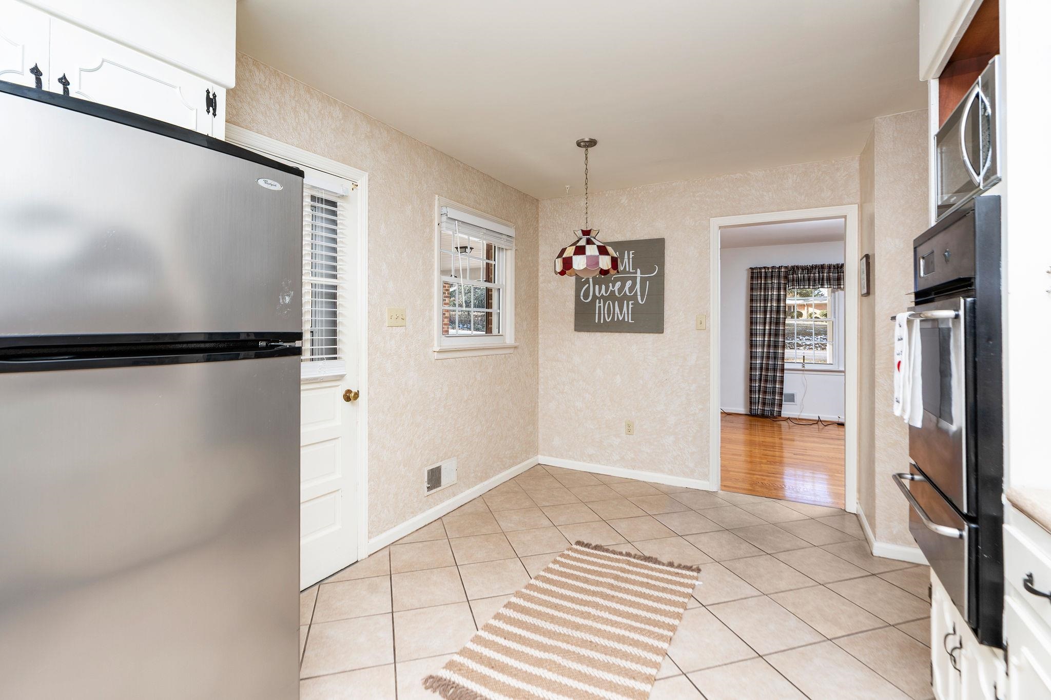 2 MCCORMICK ST, LEXINGTON, Virginia 24450, 3 Bedrooms Bedrooms, ,2 BathroomsBathrooms,Residential,2 MCCORMICK ST,671784 MLS # 671784 2 MCCORMICK ST, LEXINGTON, Virginia 24450, 3 Bedrooms Bedrooms, ,2 BathroomsBathrooms,Residential,2 MCCORMICK ST,671784 MLS # 671784