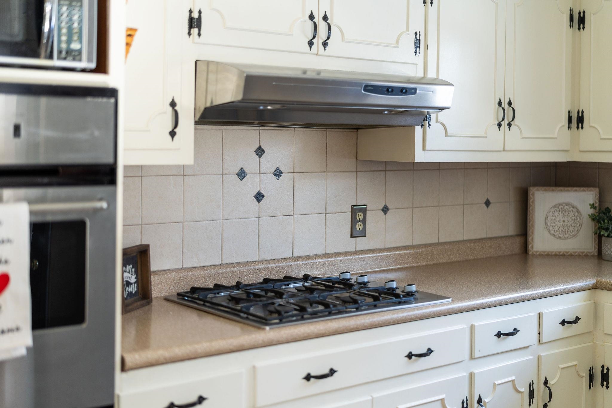 2 MCCORMICK ST, LEXINGTON, Virginia 24450, 3 Bedrooms Bedrooms, ,2 BathroomsBathrooms,Residential,2 MCCORMICK ST,671784 MLS # 671784 2 MCCORMICK ST, LEXINGTON, Virginia 24450, 3 Bedrooms Bedrooms, ,2 BathroomsBathrooms,Residential,2 MCCORMICK ST,671784 MLS # 671784