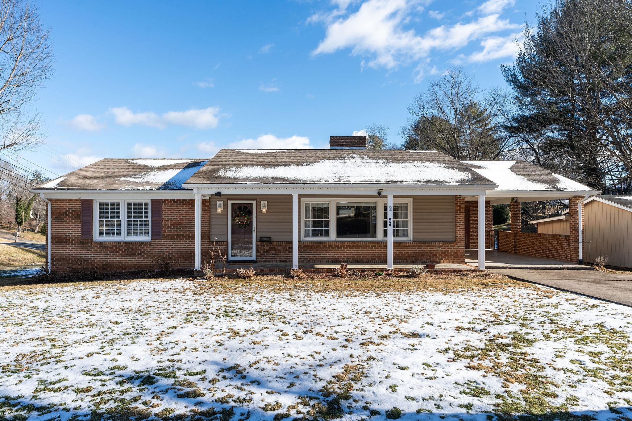 2 MCCORMICK ST, LEXINGTON, Virginia 24450, 3 Bedrooms Bedrooms, ,2 BathroomsBathrooms,Residential,2 MCCORMICK ST,671784 MLS # 671784 2 MCCORMICK ST, LEXINGTON, Virginia 24450, 3 Bedrooms Bedrooms, ,2 BathroomsBathrooms,Residential,2 MCCORMICK ST,671784 MLS # 671784