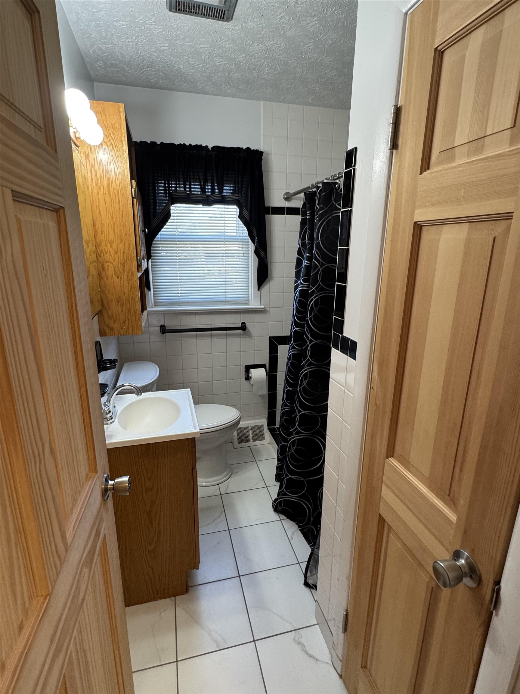 209 GEORGE ST, STAUNTON, Virginia 24401, 3 Bedrooms Bedrooms, ,1 BathroomBathrooms,Residential,209 GEORGE ST,671787 MLS # 671787 209 GEORGE ST, STAUNTON, Virginia 24401, 3 Bedrooms Bedrooms, ,1 BathroomBathrooms,Residential,209 GEORGE ST,671787 MLS # 671787