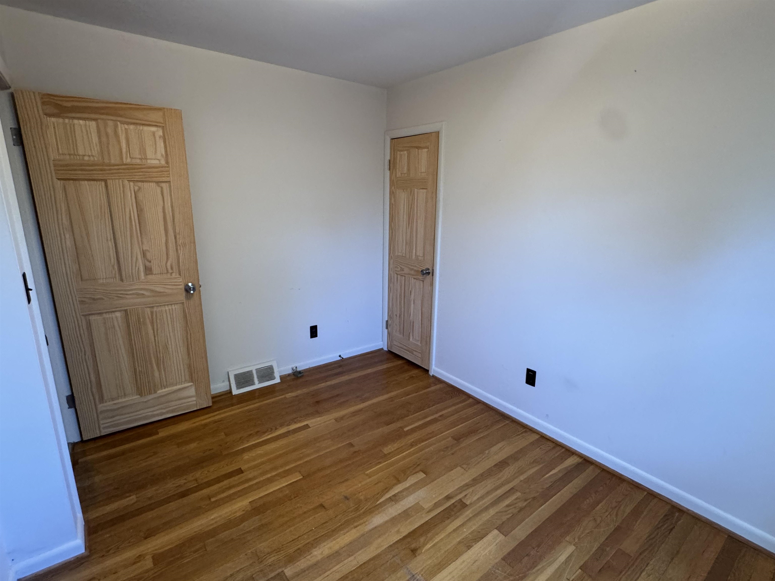 209 GEORGE ST, STAUNTON, Virginia 24401, 3 Bedrooms Bedrooms, ,1 BathroomBathrooms,Residential,209 GEORGE ST,671787 MLS # 671787 209 GEORGE ST, STAUNTON, Virginia 24401, 3 Bedrooms Bedrooms, ,1 BathroomBathrooms,Residential,209 GEORGE ST,671787 MLS # 671787