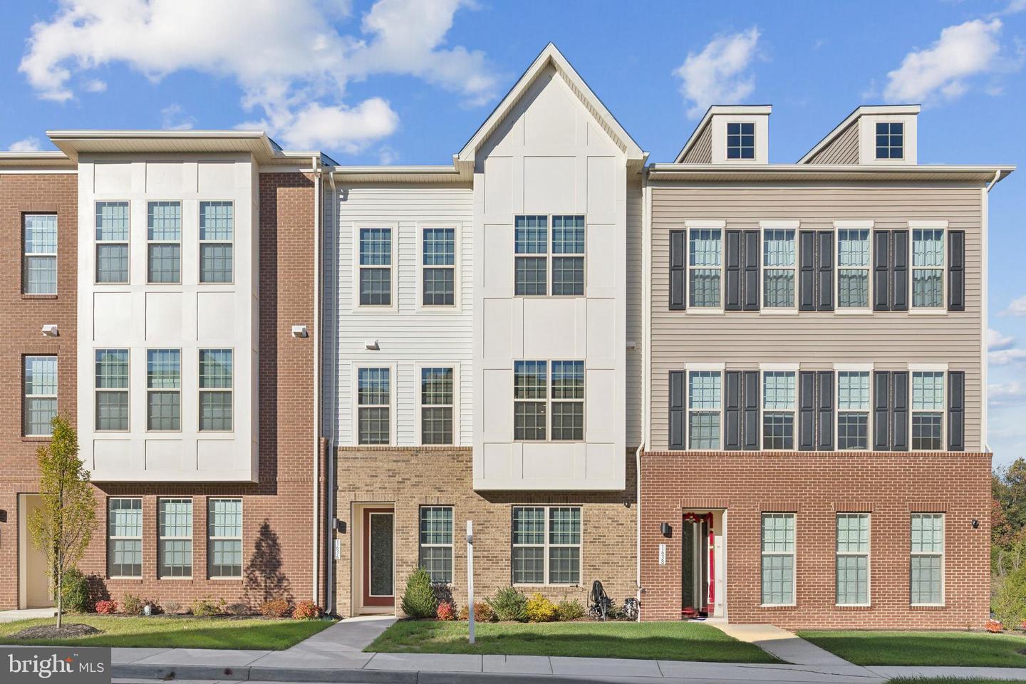 1636 FIELD SPARROW TER NE, LEESBURG, Virginia 20176, 4 Bedrooms Bedrooms, ,3 BathroomsBathrooms,Residential,For sale,1636 FIELD SPARROW TER NE,VALO2108282 MLS # VALO2108282 1636 FIELD SPARROW TER NE, LEESBURG, Virginia 20176, 4 Bedrooms Bedrooms, ,3 BathroomsBathrooms,Residential,For sale,1636 FIELD SPARROW TER NE,VALO2108282 MLS # VALO2108282