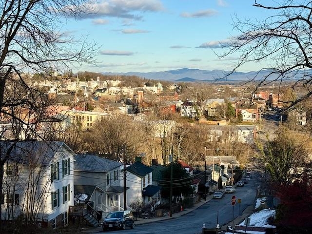 1127 W JOHNSON ST, STAUNTON, Virginia 24401, 2 Bedrooms Bedrooms, ,1 BathroomBathrooms,Residential,1127 W JOHNSON ST,671792 MLS # 671792 1127 W JOHNSON ST, STAUNTON, Virginia 24401, 2 Bedrooms Bedrooms, ,1 BathroomBathrooms,Residential,1127 W JOHNSON ST,671792 MLS # 671792