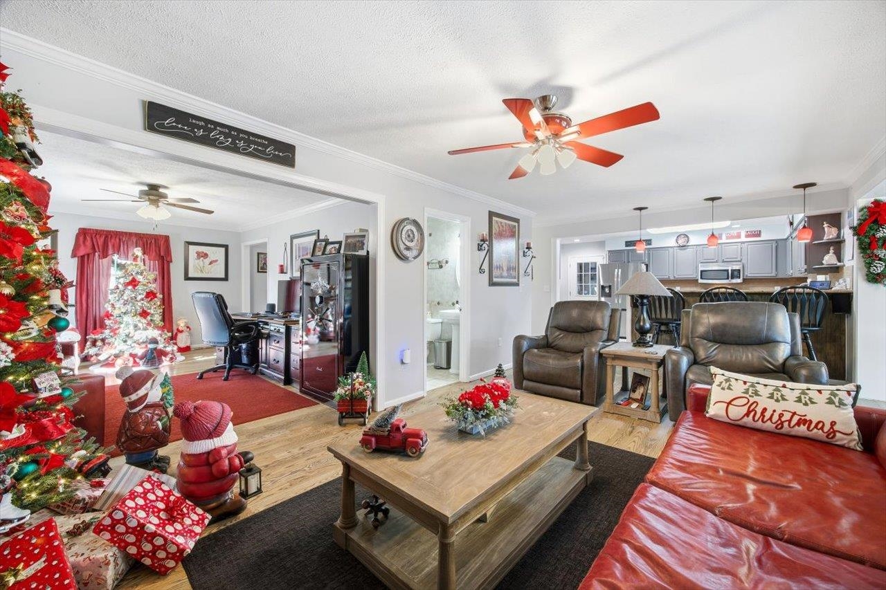 3901 LEE HWY, WEYERS CAVE, Virginia 24486, 3 Bedrooms Bedrooms, ,2 BathroomsBathrooms,Residential,3901 LEE HWY,671794 MLS # 671794 3901 LEE HWY, WEYERS CAVE, Virginia 24486, 3 Bedrooms Bedrooms, ,2 BathroomsBathrooms,Residential,3901 LEE HWY,671794 MLS # 671794