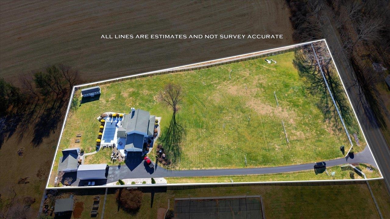 3901 LEE HWY, WEYERS CAVE, Virginia 24486, 3 Bedrooms Bedrooms, ,2 BathroomsBathrooms,Residential,3901 LEE HWY,671794 MLS # 671794 3901 LEE HWY, WEYERS CAVE, Virginia 24486, 3 Bedrooms Bedrooms, ,2 BathroomsBathrooms,Residential,3901 LEE HWY,671794 MLS # 671794