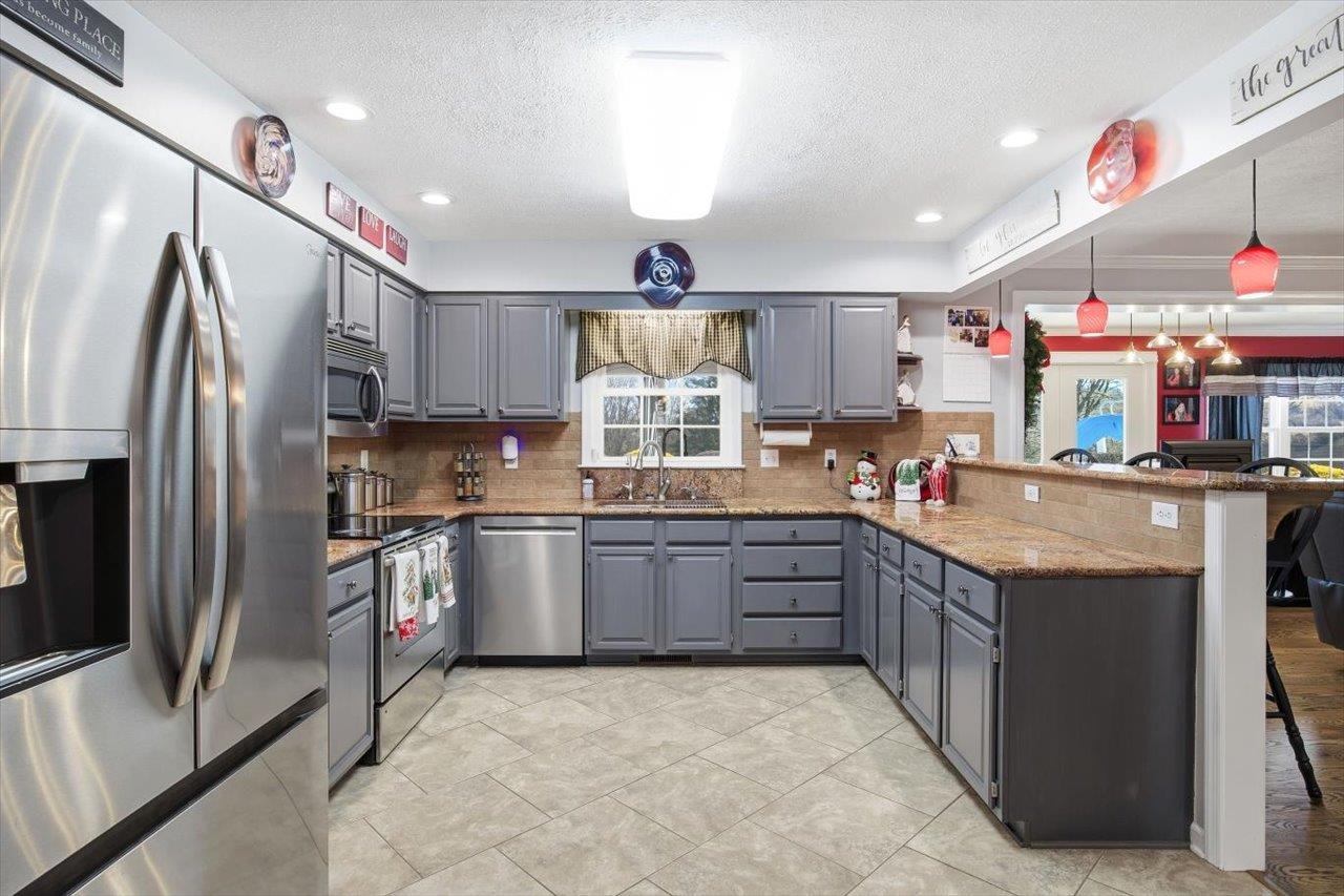 3901 LEE HWY, WEYERS CAVE, Virginia 24486, 3 Bedrooms Bedrooms, ,2 BathroomsBathrooms,Residential,3901 LEE HWY,671794 MLS # 671794 3901 LEE HWY, WEYERS CAVE, Virginia 24486, 3 Bedrooms Bedrooms, ,2 BathroomsBathrooms,Residential,3901 LEE HWY,671794 MLS # 671794