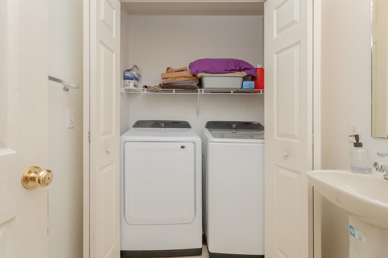 1306 GOLDFINCH DR, HARRISONBURG, Virginia 22802, 4 Bedrooms Bedrooms, ,3 BathroomsBathrooms,Residential,1306 GOLDFINCH DR,671795 MLS # 671795 1306 GOLDFINCH DR, HARRISONBURG, Virginia 22802, 4 Bedrooms Bedrooms, ,3 BathroomsBathrooms,Residential,1306 GOLDFINCH DR,671795 MLS # 671795