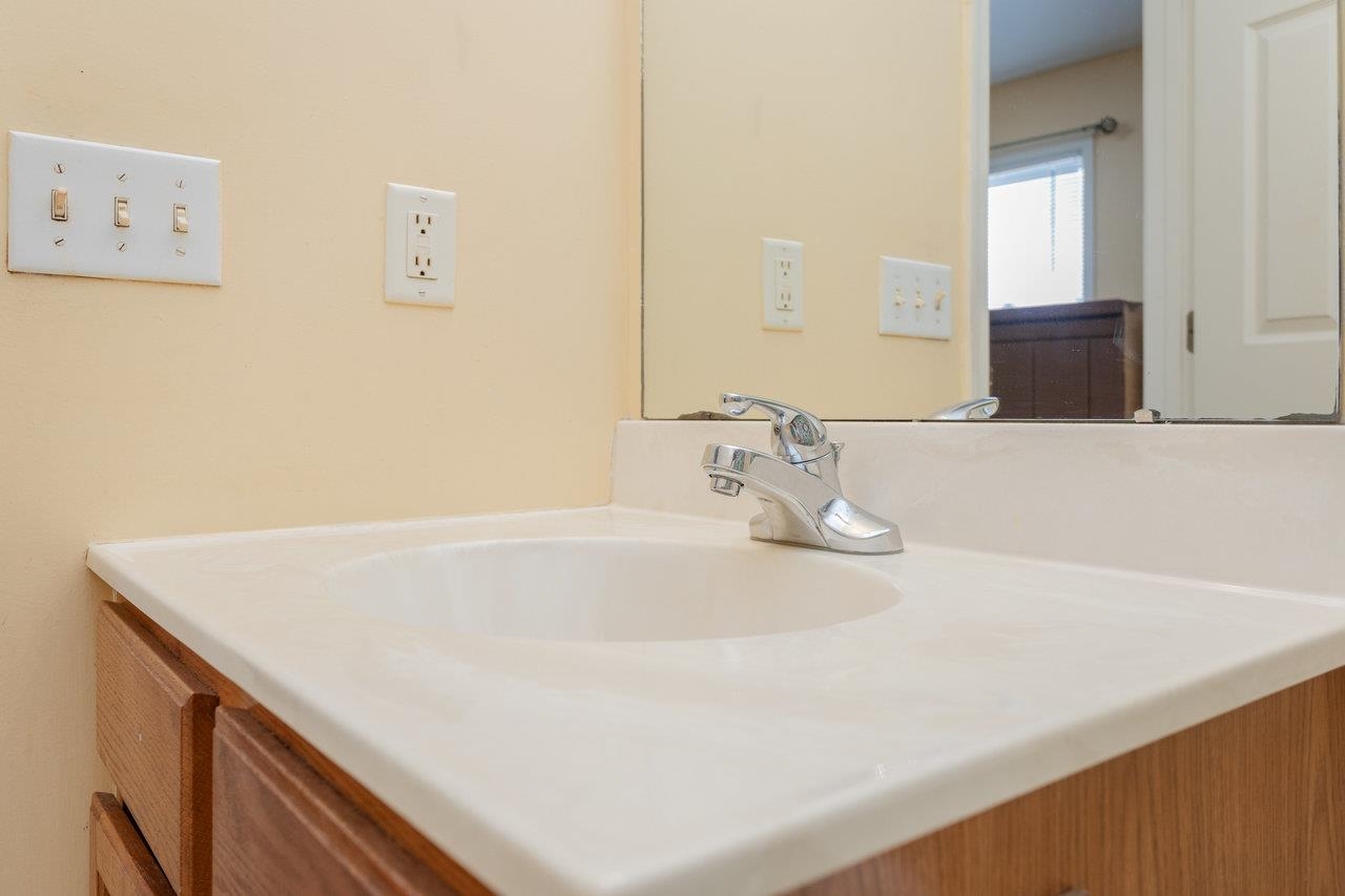 1306 GOLDFINCH DR, HARRISONBURG, Virginia 22802, 4 Bedrooms Bedrooms, ,3 BathroomsBathrooms,Residential,1306 GOLDFINCH DR,671795 MLS # 671795 1306 GOLDFINCH DR, HARRISONBURG, Virginia 22802, 4 Bedrooms Bedrooms, ,3 BathroomsBathrooms,Residential,1306 GOLDFINCH DR,671795 MLS # 671795