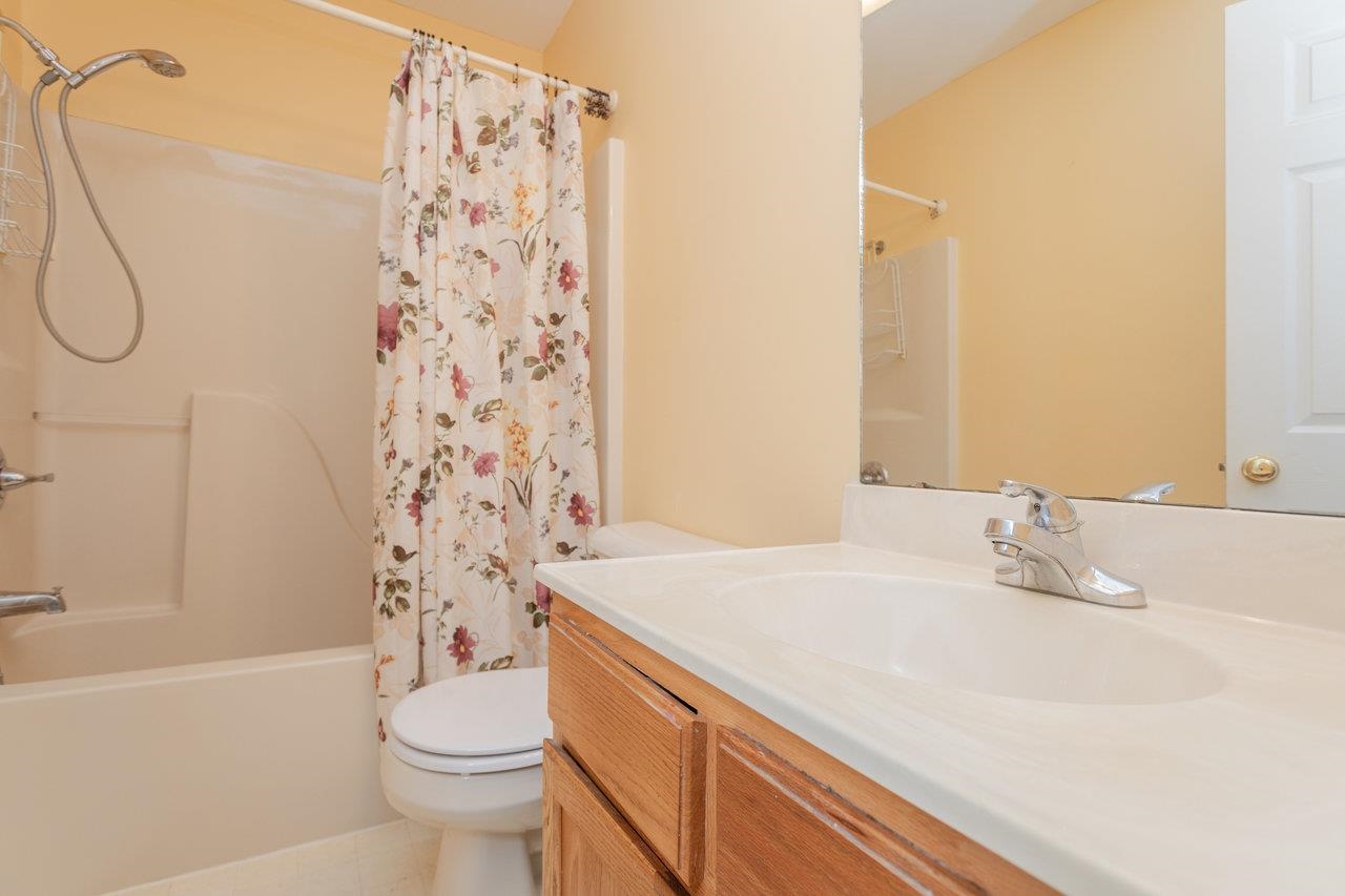 1306 GOLDFINCH DR, HARRISONBURG, Virginia 22802, 4 Bedrooms Bedrooms, ,3 BathroomsBathrooms,Residential,1306 GOLDFINCH DR,671795 MLS # 671795 1306 GOLDFINCH DR, HARRISONBURG, Virginia 22802, 4 Bedrooms Bedrooms, ,3 BathroomsBathrooms,Residential,1306 GOLDFINCH DR,671795 MLS # 671795