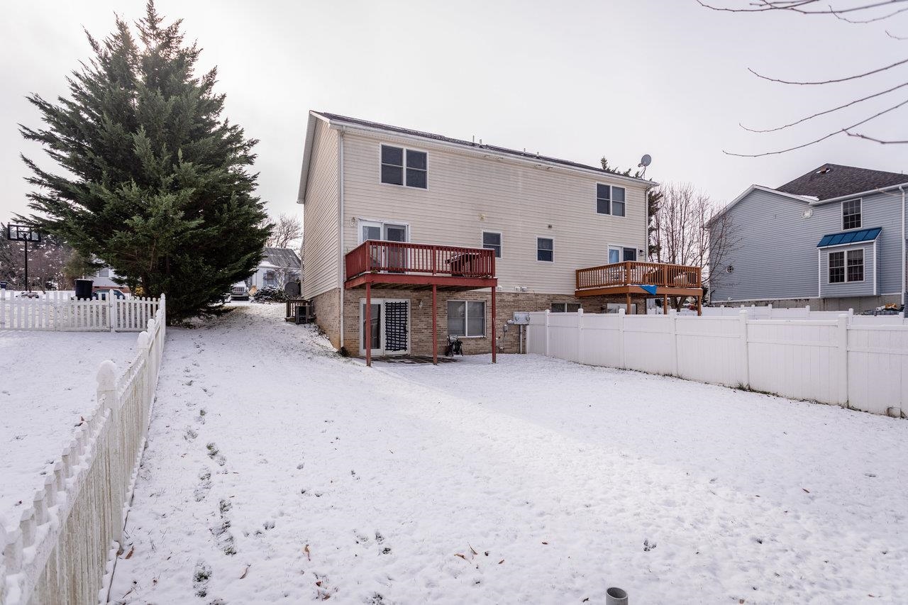 1306 GOLDFINCH DR, HARRISONBURG, Virginia 22802, 4 Bedrooms Bedrooms, ,3 BathroomsBathrooms,Residential,1306 GOLDFINCH DR,671795 MLS # 671795 1306 GOLDFINCH DR, HARRISONBURG, Virginia 22802, 4 Bedrooms Bedrooms, ,3 BathroomsBathrooms,Residential,1306 GOLDFINCH DR,671795 MLS # 671795